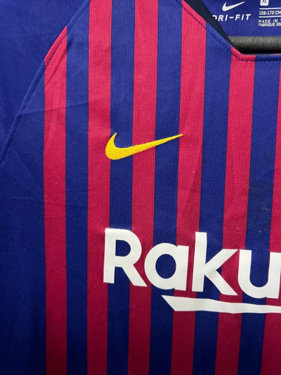 Nike Barcelona 2017/2018 Home #10 Messi Football Shirt Nike YXL Size US XS / EU 42 / 0 - 15 Thumbnail