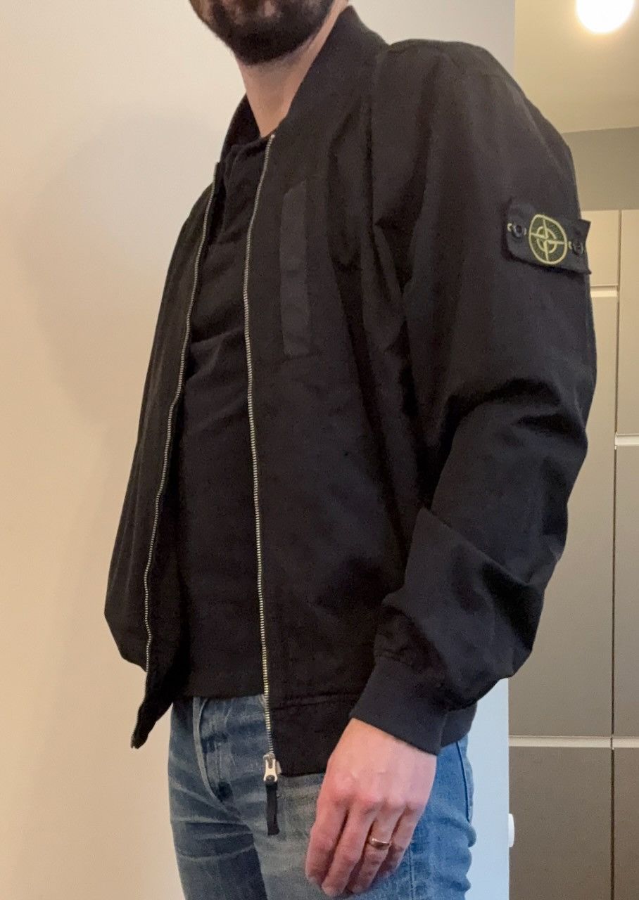 Stone Island Black Bombers Stone Island Size L Teddy Flight jacket Size US L / EU 52-54 / 3 - 2 Thumbnail