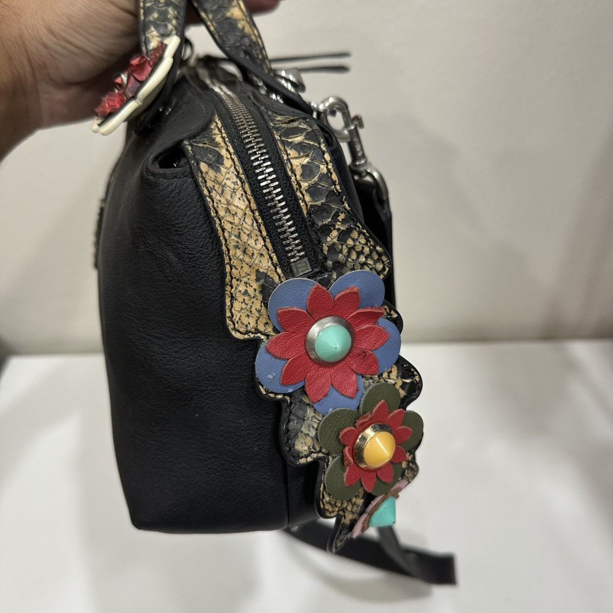 Fendi FENDI ROMA BLACK LEATHER AND PHYTON SMALL BY THE WAY SATCHEL Size ONE SIZE - 9 Thumbnail
