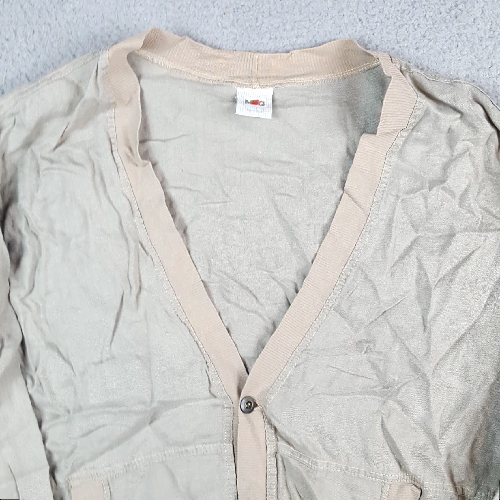 Vintage VTG 90s Beige Cardigan Beigh Khaki Grunge Button Up Pullover Sweater MOG Size 4 Pockets Womens Knit Shirt Size S / US 4 / IT 40 - 2 Thumbnail