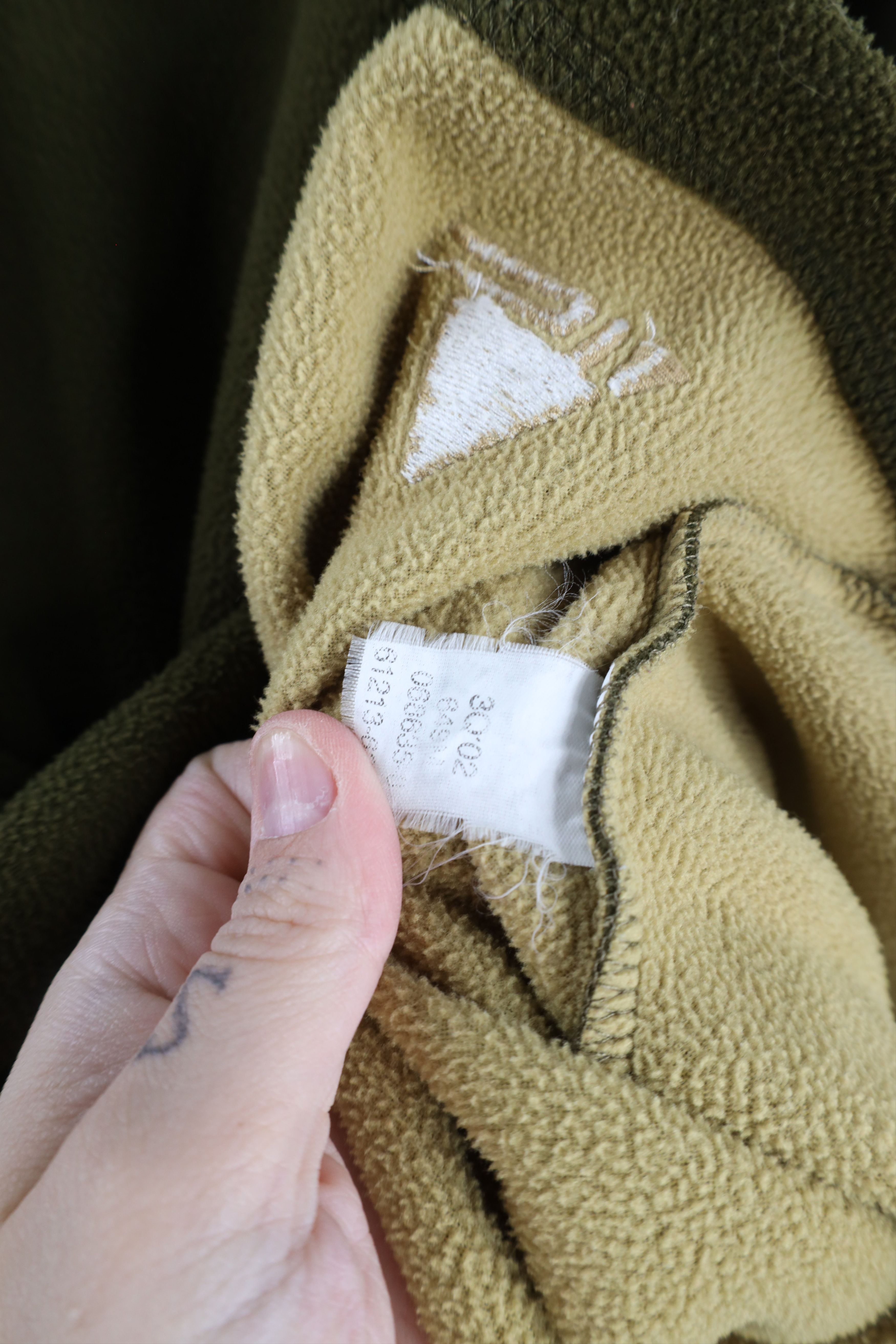 Levi's × Vintage Vintage Y2K 2002 Levis Silvertab V-Neck Sweater Olive Green Size US L / EU 52-54 / 3 - 7 Thumbnail