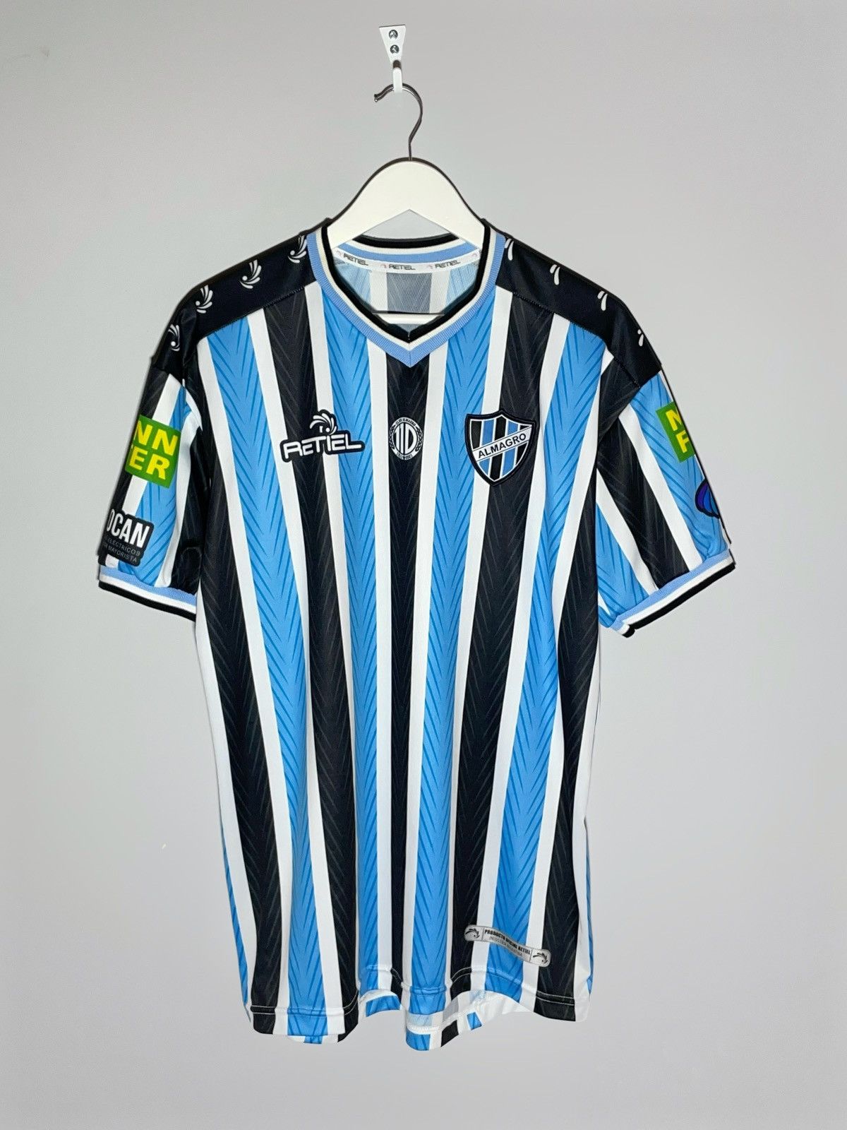 Other Club Almagro 2021 Home Y2k Streetwear Football Shirt Size US XL / EU 56 / 4 - 1 Thumbnail