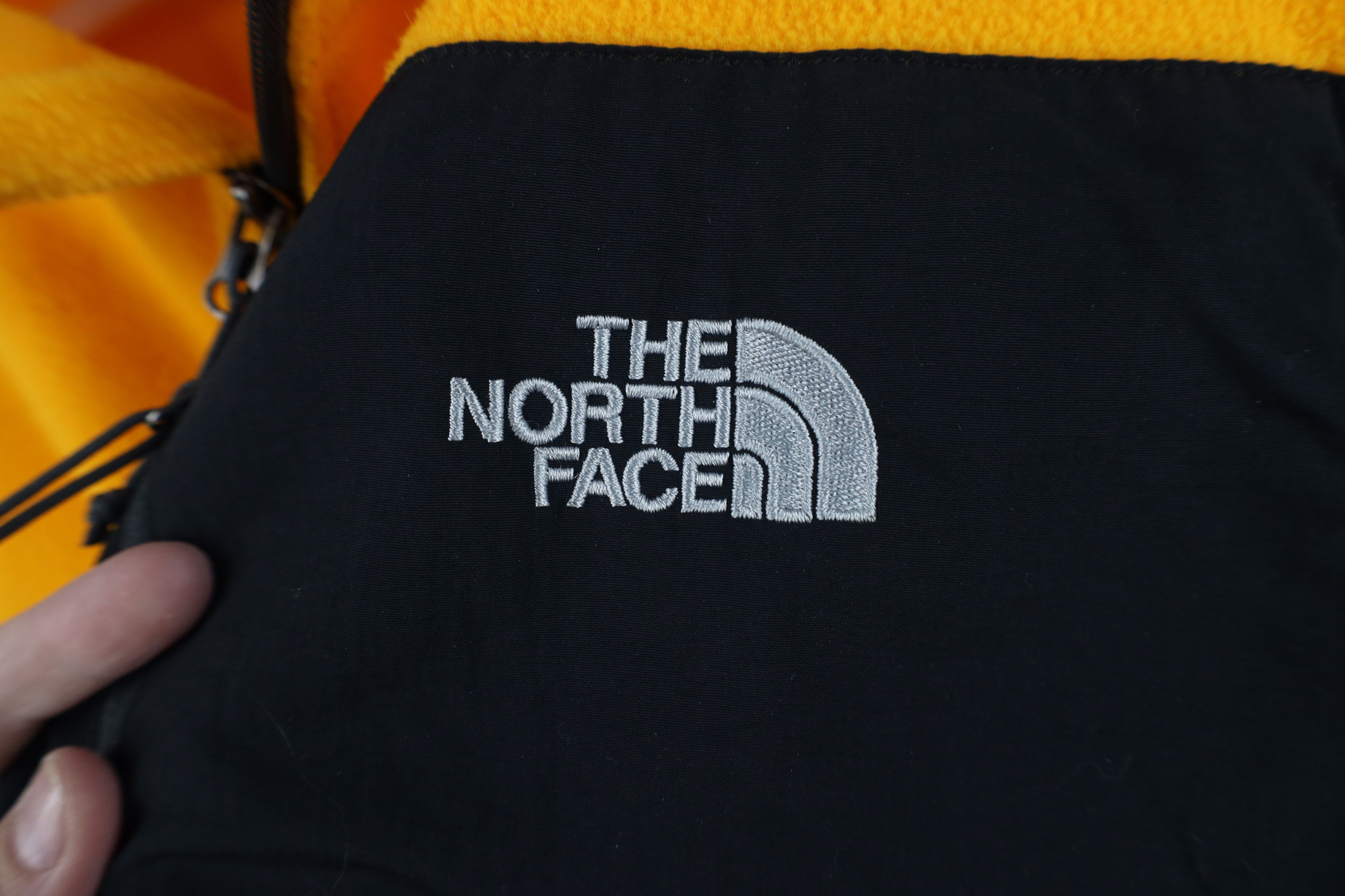 The North Face The North Face Spell Out Full Zip Fleece Vest Jacket Yellow Size US XL / EU 56 / 4 - 4 Thumbnail