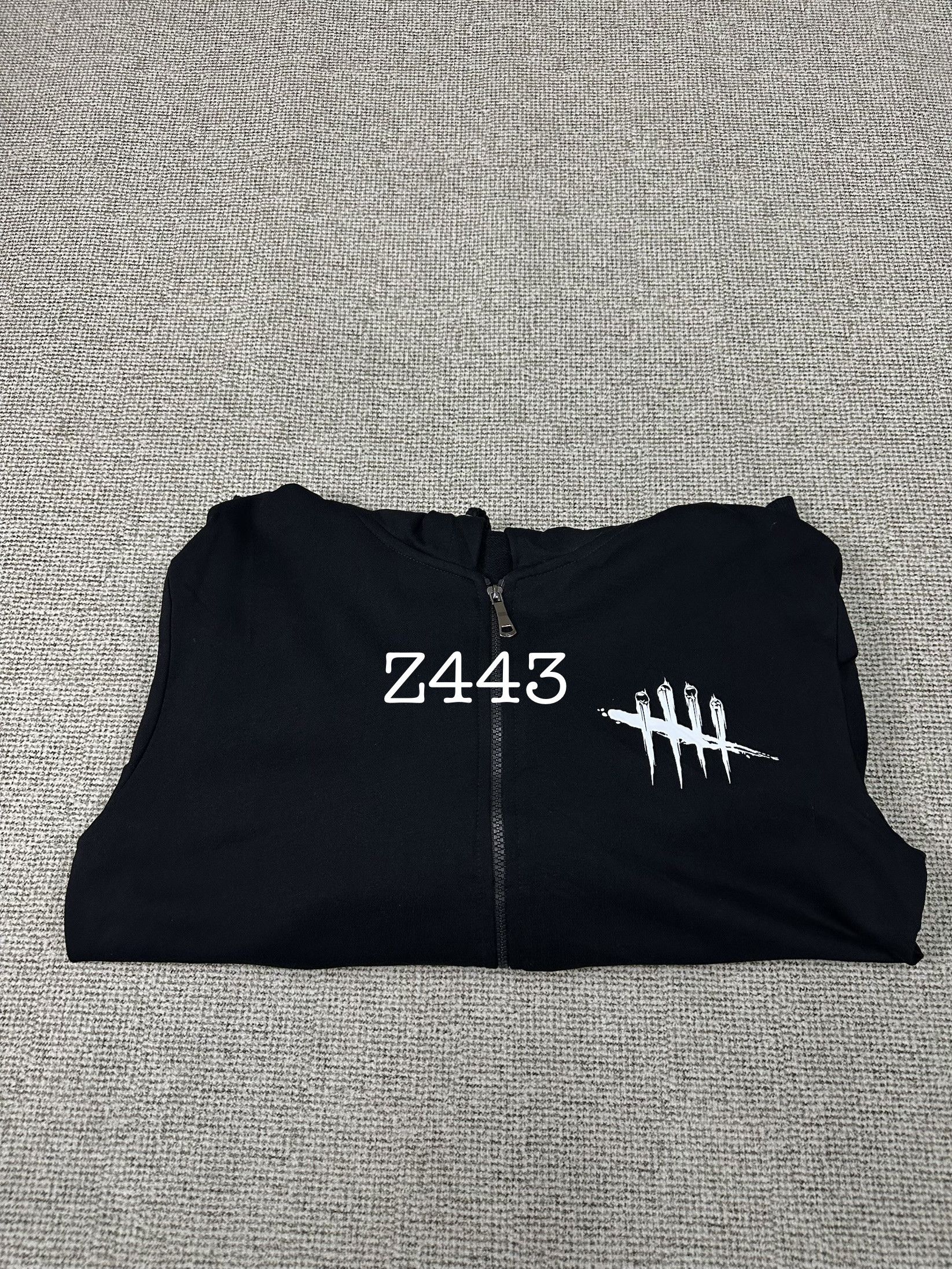 The Game Dead by Daylight Survivor Games Hoodie Z443 Size US L / EU 52-54 / 3 - 13 Thumbnail