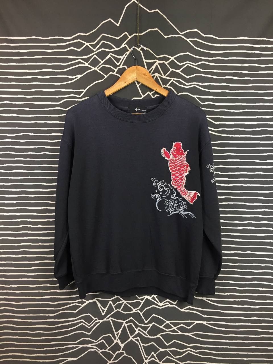 Vintage Vtg Nagomi Japanese Art Koi Fish Embroidery Sweatshirt Size US M / EU 48-50 / 2 - 2 Thumbnail