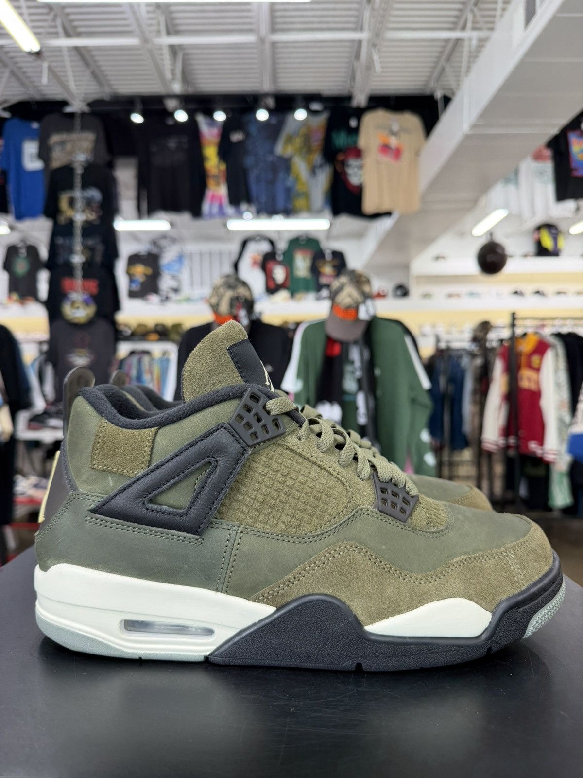 Jordan Brand Air Jordan 4 Craft Medium Olive Size 9.5 (2023) Size US 9.5 / EU 42-43 - 6 Thumbnail