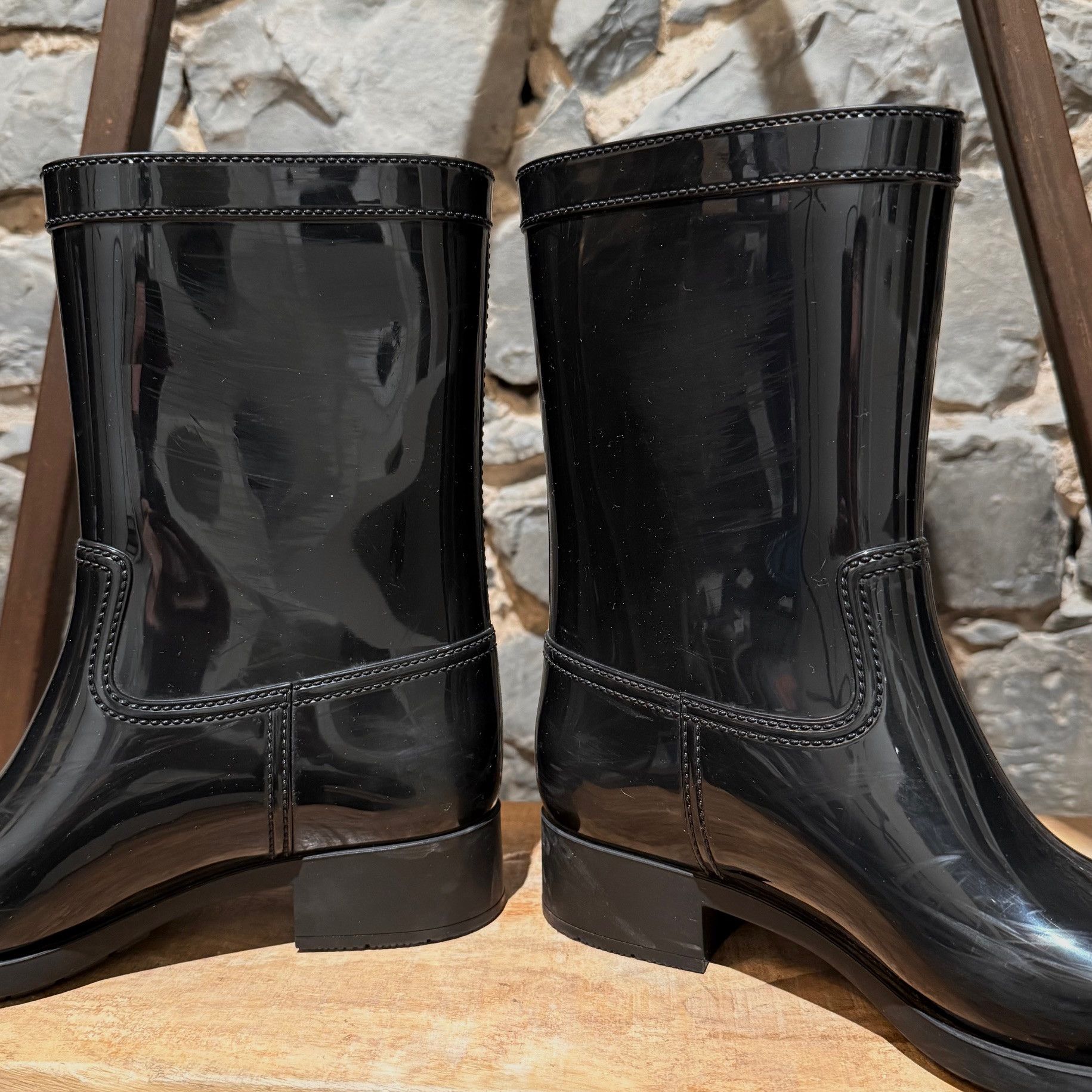 Prada Prada Black Enamel Triangle Mid-Calf Rain Boots Size US 8 / IT 38 - 10 Thumbnail