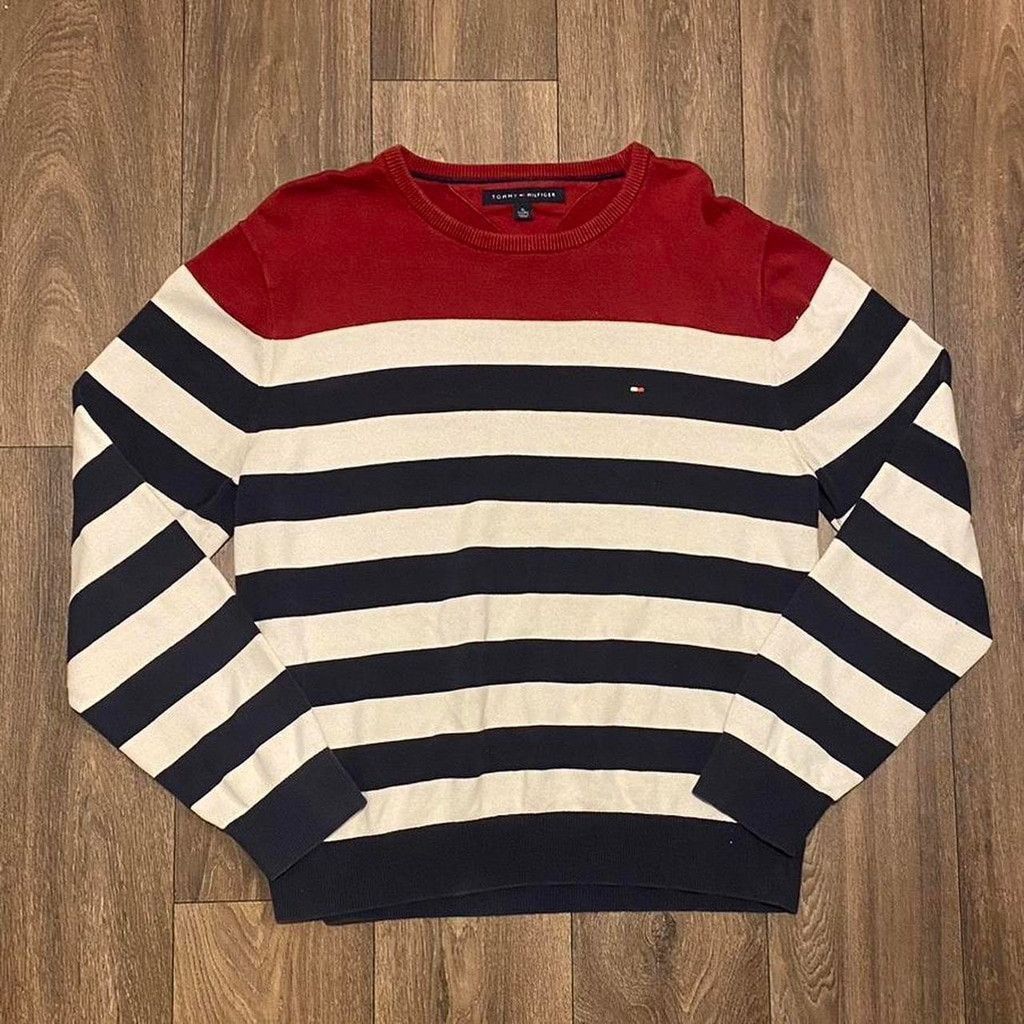 Tommy Hilfiger Tommy Hilfiger thin knit sweater Message for any questions Size XL / US 12-14 / IT 48-50 - 1 Thumbnail