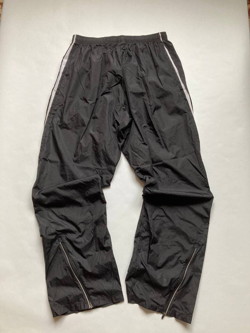 Nike × Vintage Vintage Nike Track Pants Nylon Drill Y2K Style Size US 38 / EU 54 - 2 Thumbnail