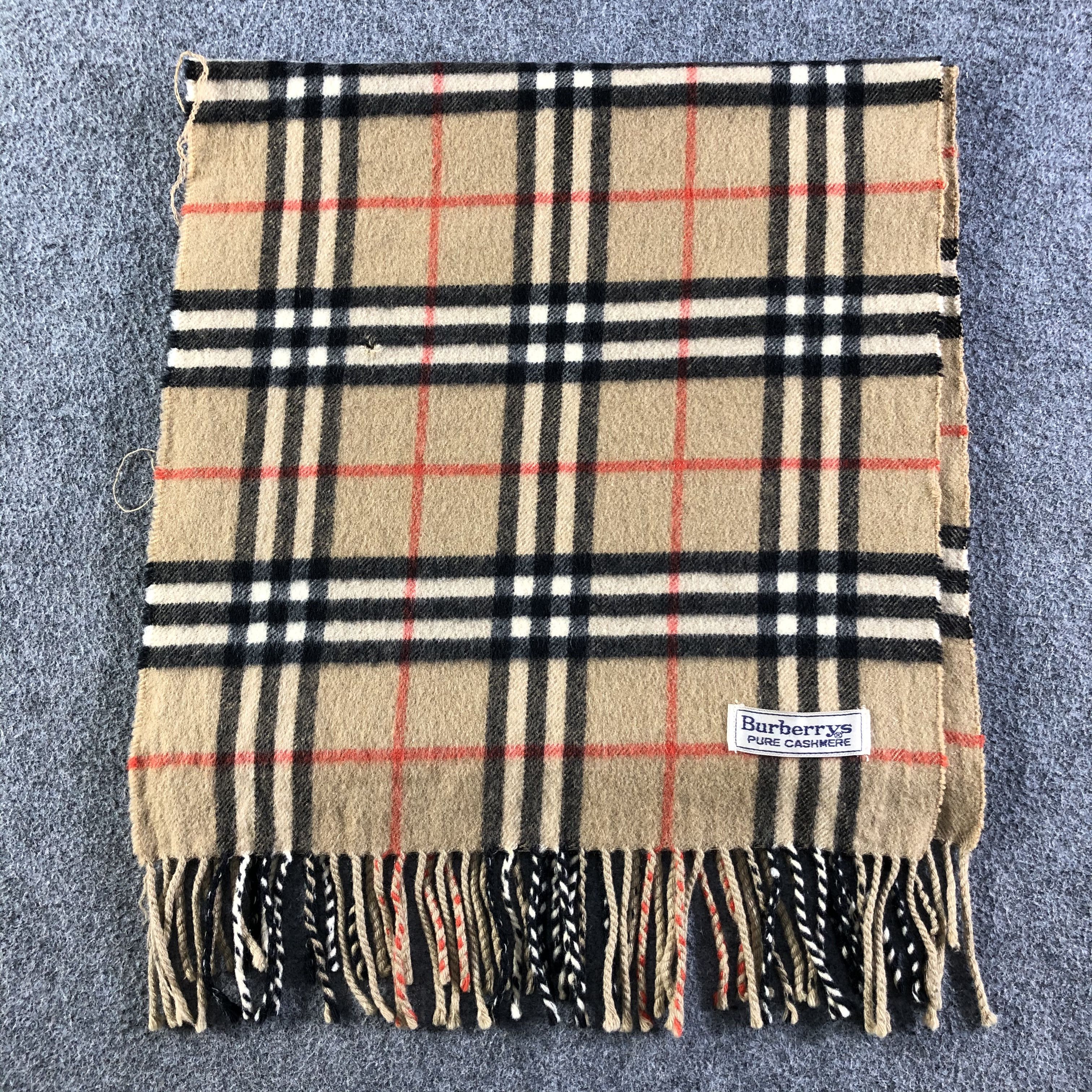 Burberry Burberrys Pure Cashmere Scarf / Muffler / Neckwear Size ONE SIZE - 6 Thumbnail