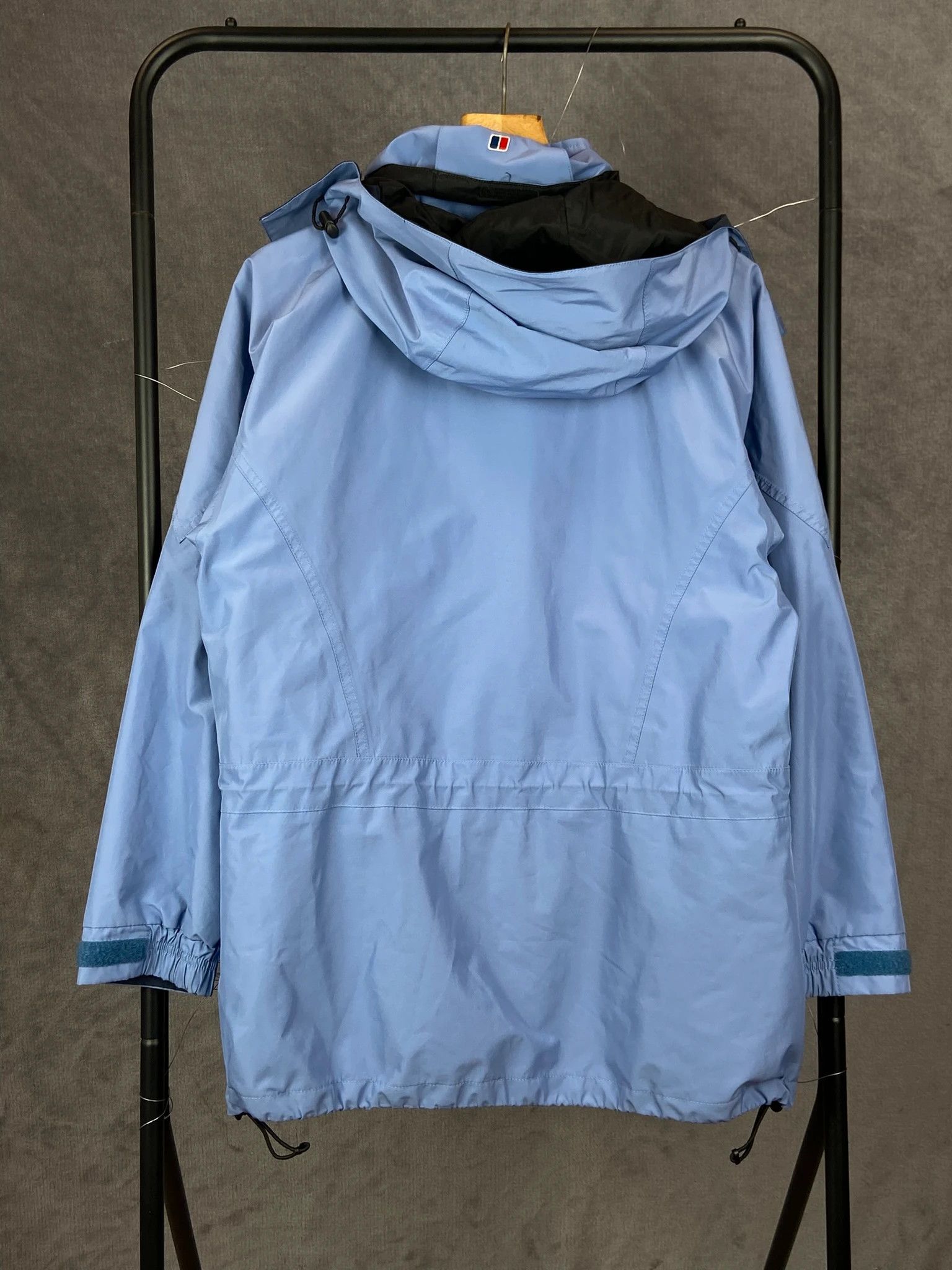 Berghaus Berghaus Blue Shell / Waterproof Minimal Outdoor (10) Size US M / EU 48-50 / 2 - 5 Thumbnail