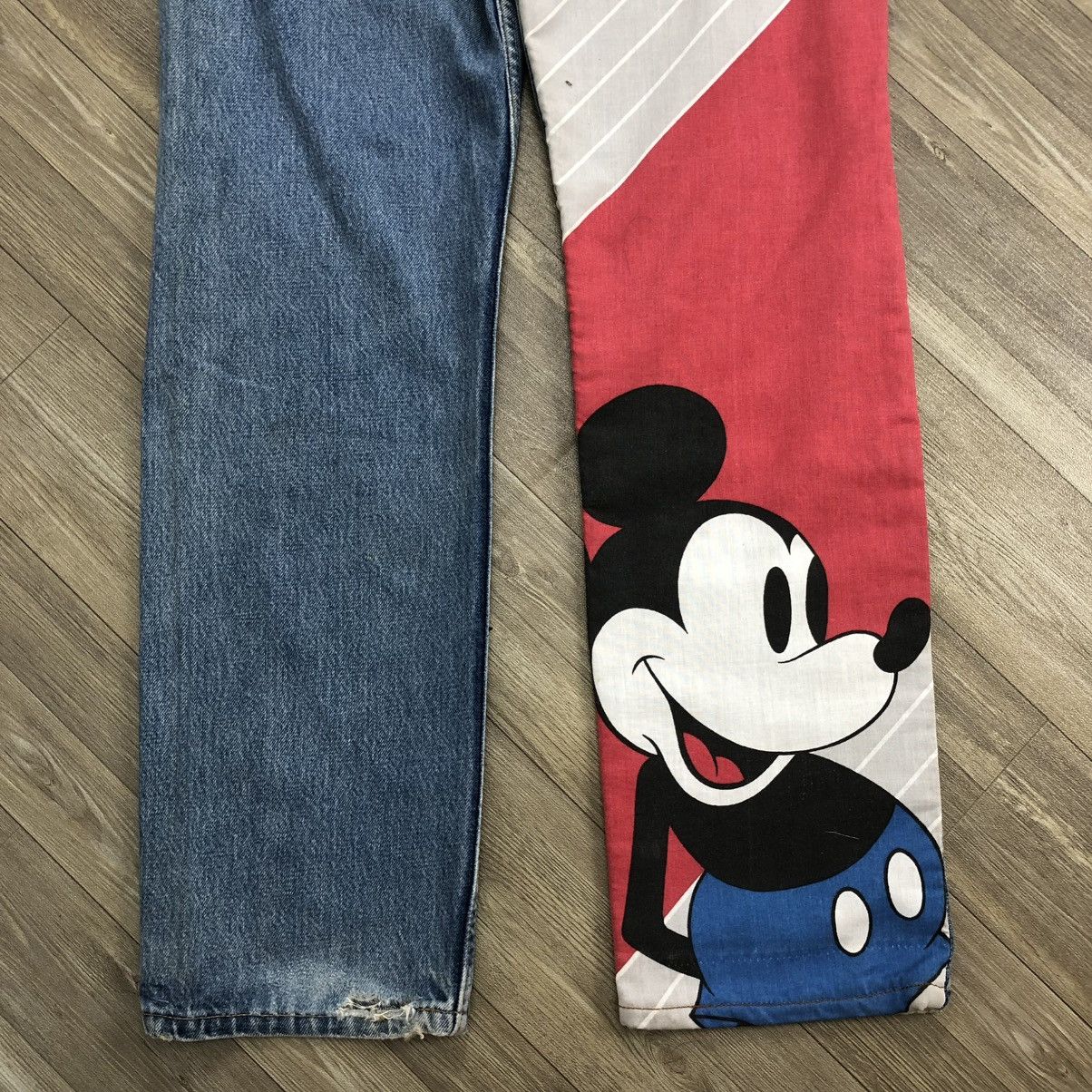 Levi's Vintage Clothing 🇺🇸90’s Levis 501 Distressed Cartoon Mickey Mouse Rework Jeans Size US 32 / EU 48 - 3 Thumbnail