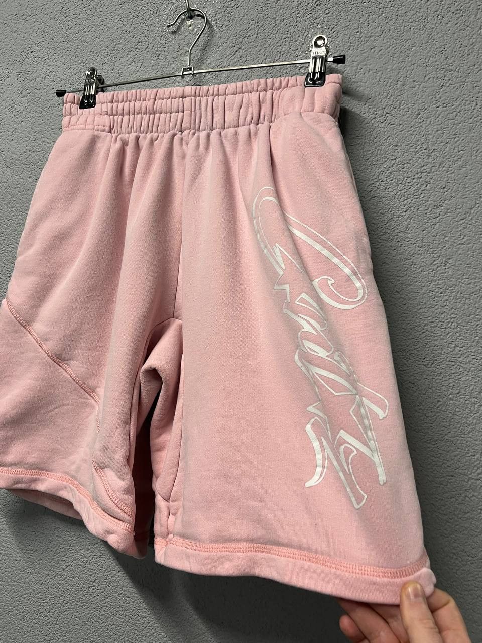 Corteiz Corteiz womens pink sweat shorts XL Size 40" / US 18 - 3 Thumbnail