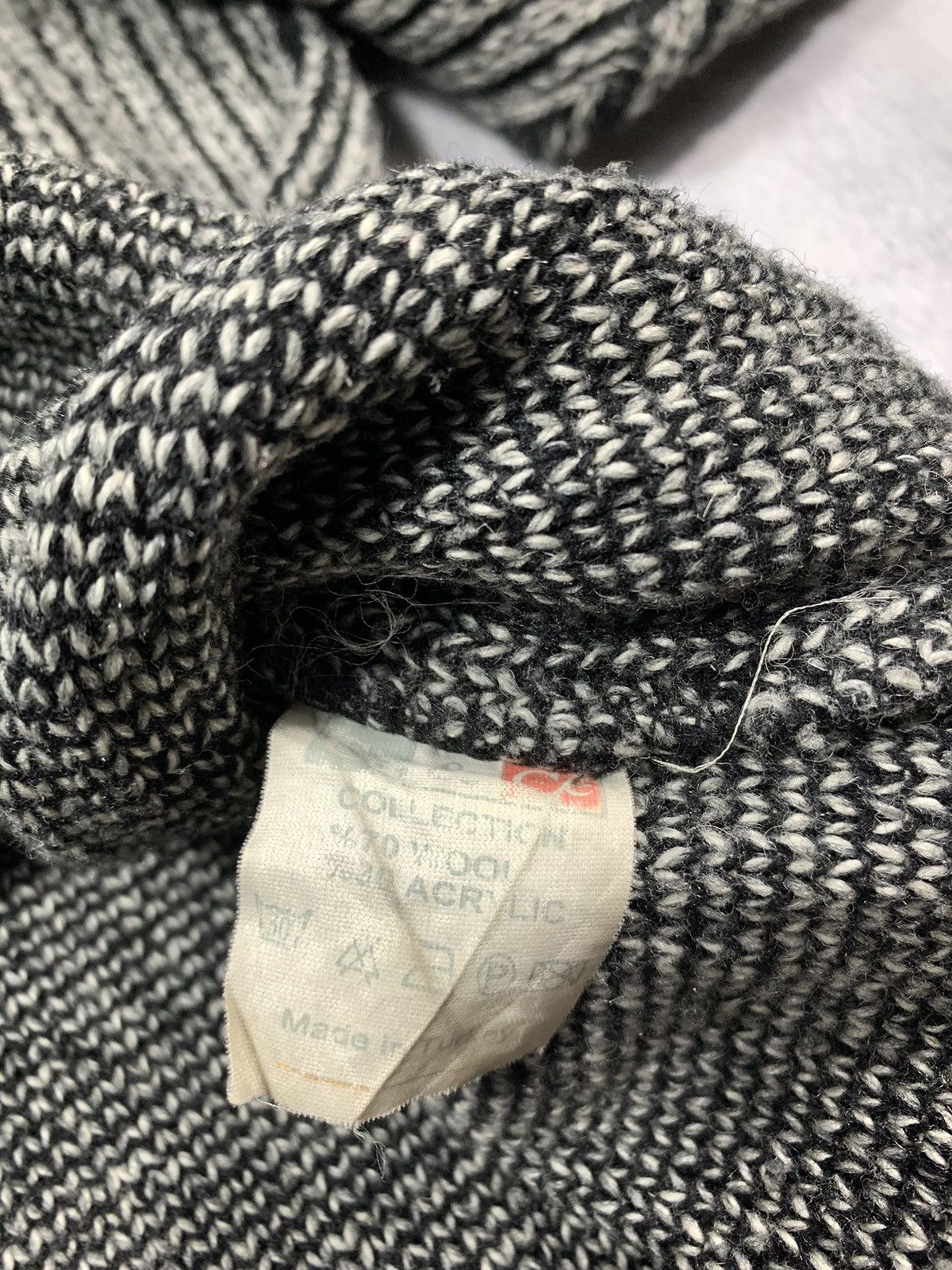 Japanese Brand × Vintage Vintage 90s ribbed zip up knit sweater old money size XL Size US XL / EU 56 / 4 - 5 Thumbnail