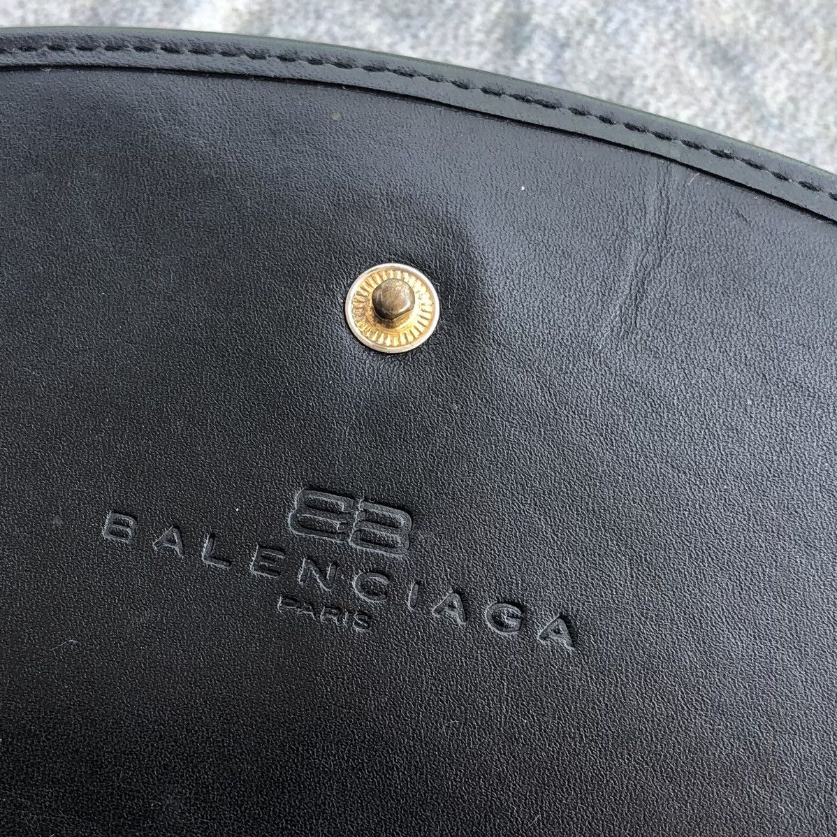 Balenciaga Authentic Balenciaga Paris Leather Wallet Black Size ONE SIZE - 4 Thumbnail