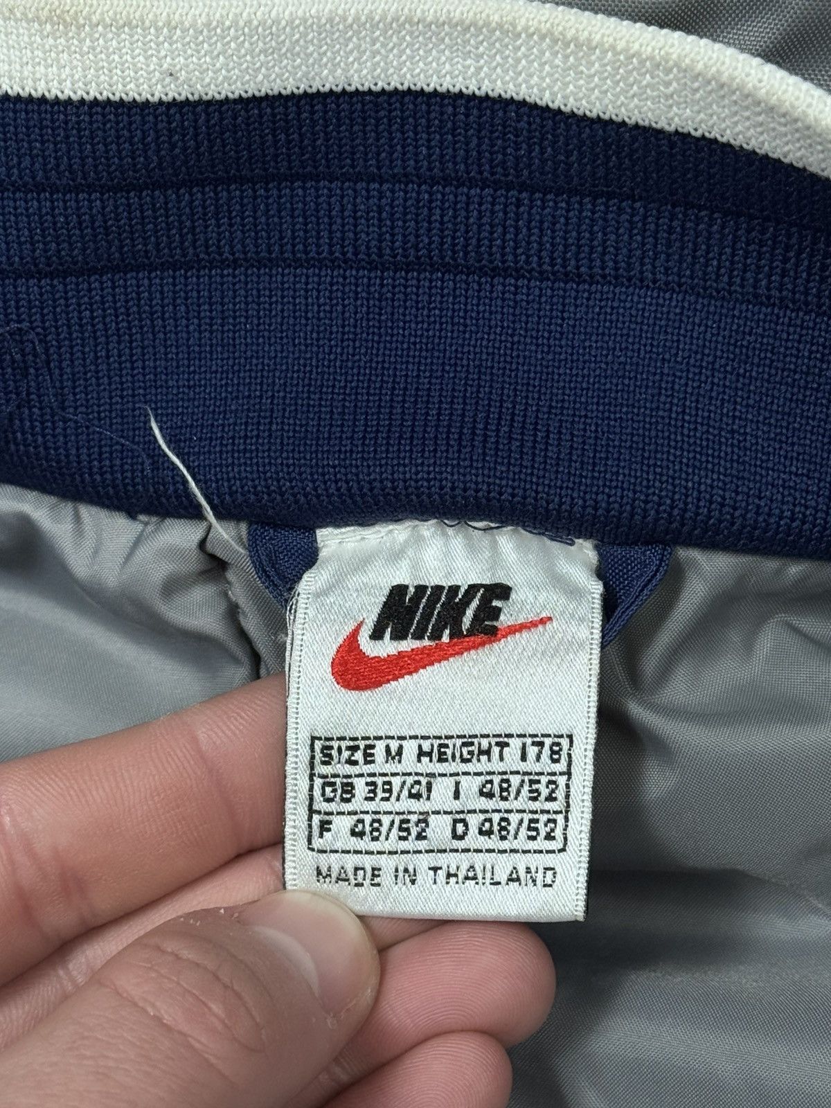 Nike Nike 90s Vintage Bomber Jacket Size US M / EU 48-50 / 2 - 10 Thumbnail