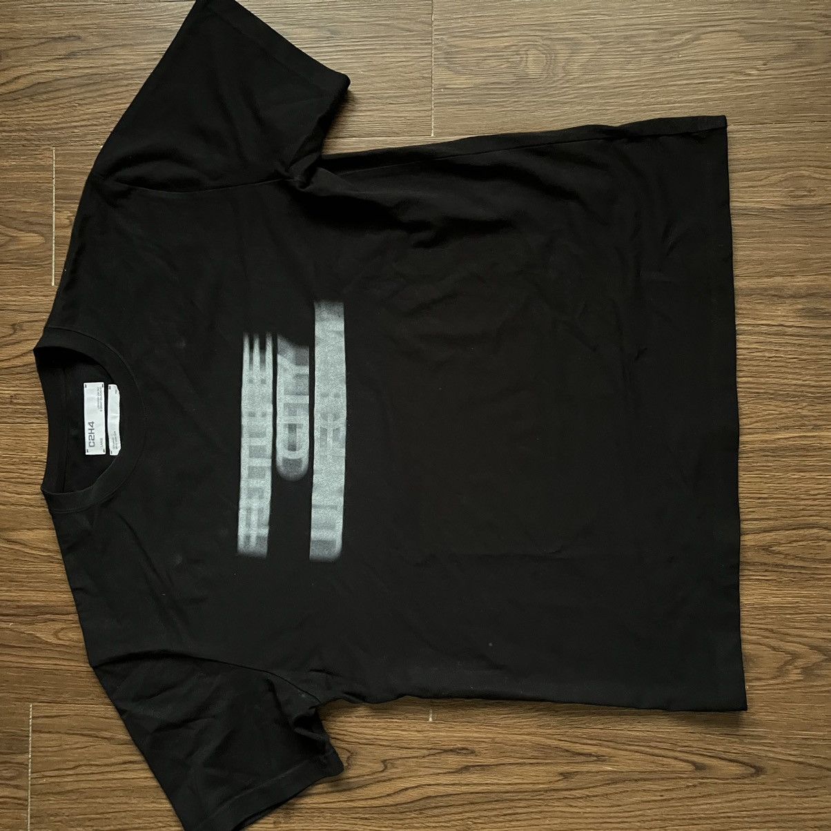C2H4 C2H4 Black blurred t shirt Size US L / EU 52-54 / 3 - 2 Thumbnail