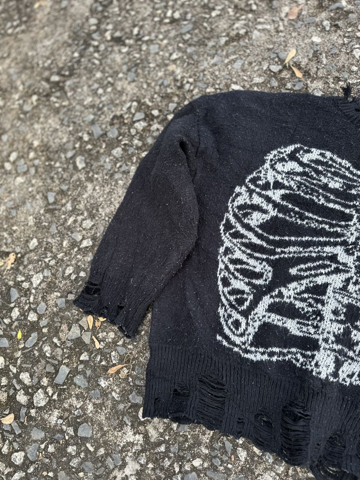 Vintage Vintage Distress Skeleton Fashion Romwe Sweatshirt Size US XL / EU 56 / 4 - 6 Thumbnail