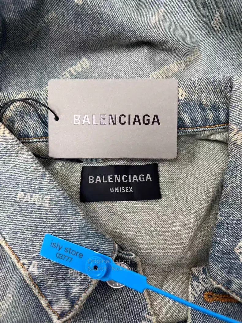 Balenciaga Balenciaga Logo Printed Distressed Lapel Single Breasted D Size US S / EU 44-46 / 1 - 5 Thumbnail