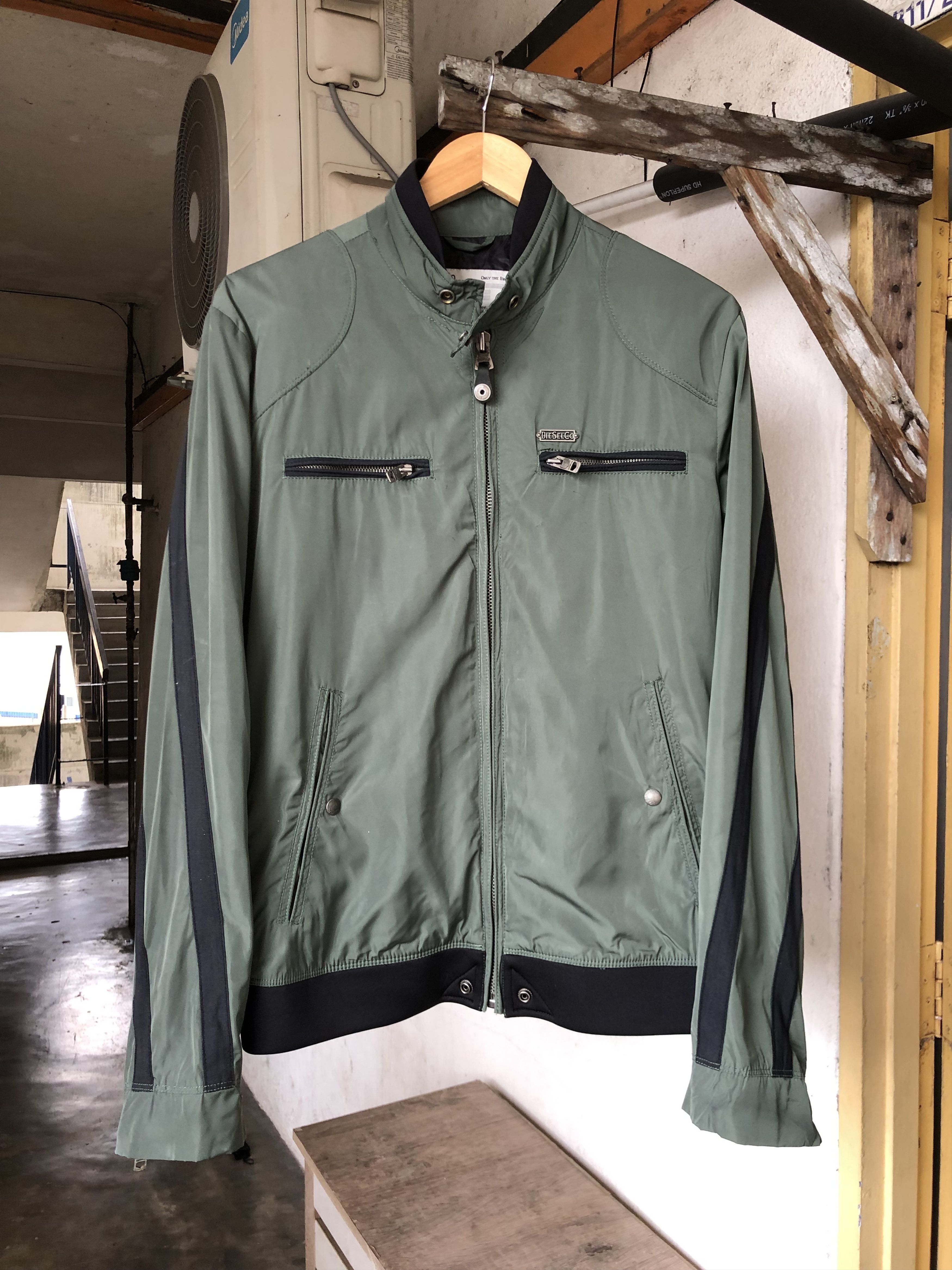 Diesel Nice❗️Diesel light Riding Jacket in Green Nylon Size US XL / EU 56 / 4 - 8 Thumbnail