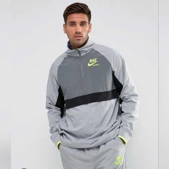 Nike Nike Sportswear Air Max 95 Colorways Anorak Pullover Jacket Size US L / EU 52-54 / 3 - 1 Thumbnail