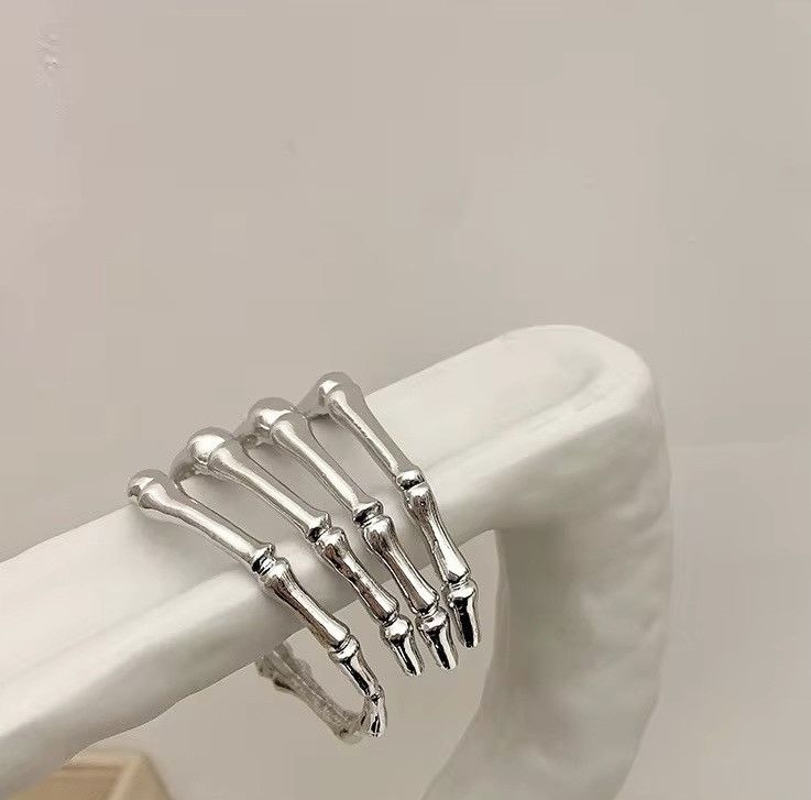 Jewelry Skull Hand Bangles Gothic Bracelet Size ONE SIZE - 3 Thumbnail