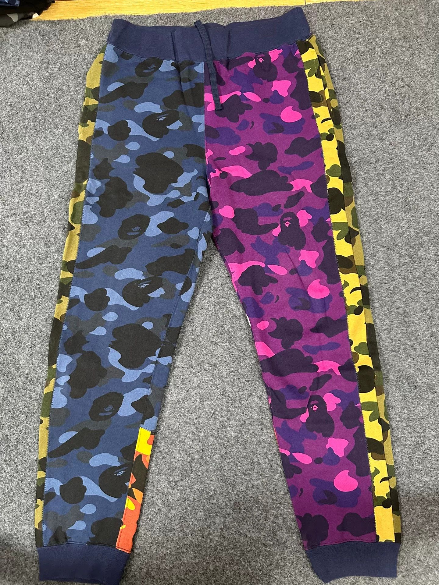 Bape Bape Multi Shark Pants Casual Designer Size US 34 / EU 50 - 1 Thumbnail
