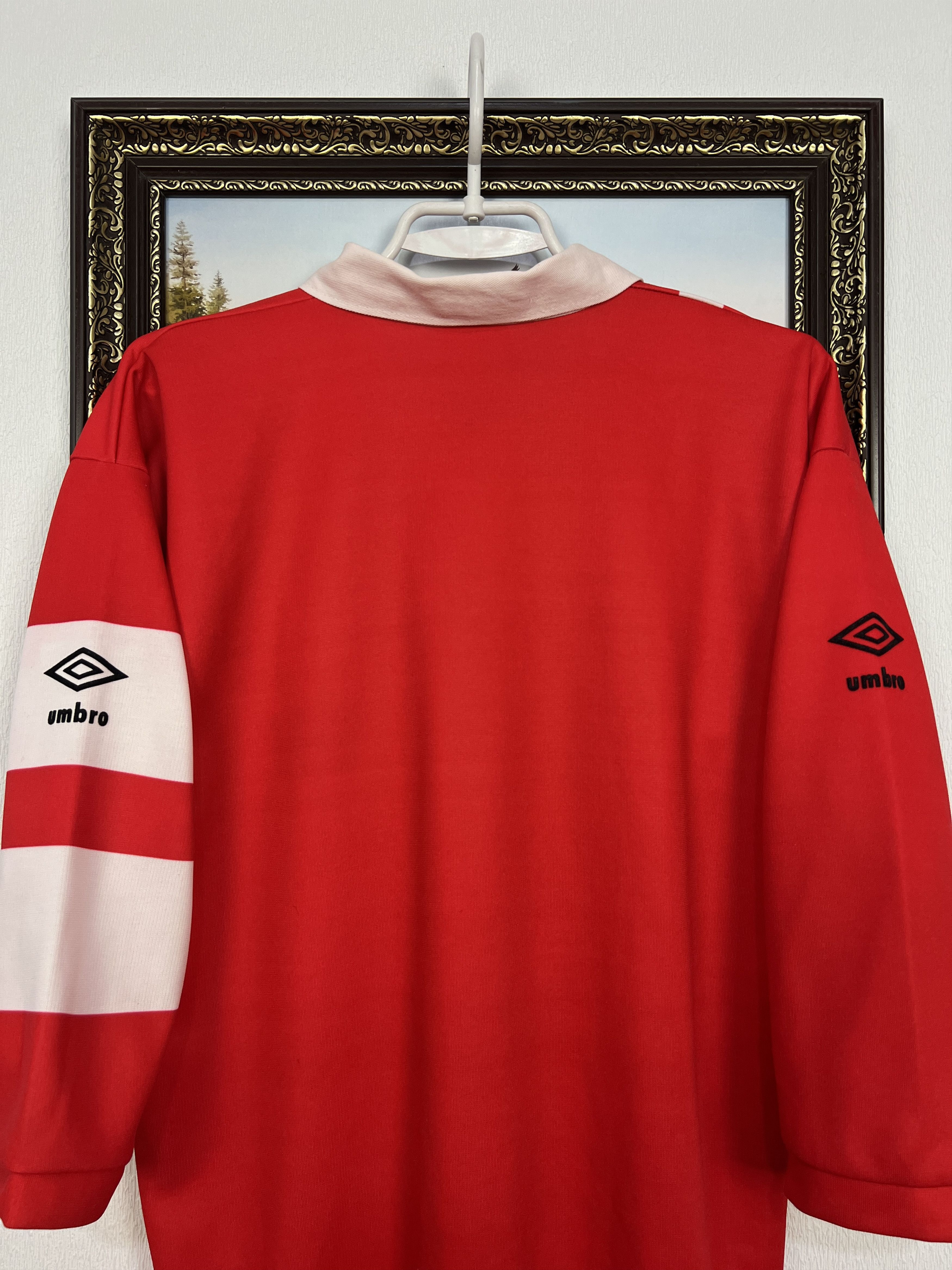 Umbro Rare Vintage 1992 Llanelli Rugby Union Umbro Jersey Shirt Size US M / EU 48-50 / 2 - 11 Thumbnail