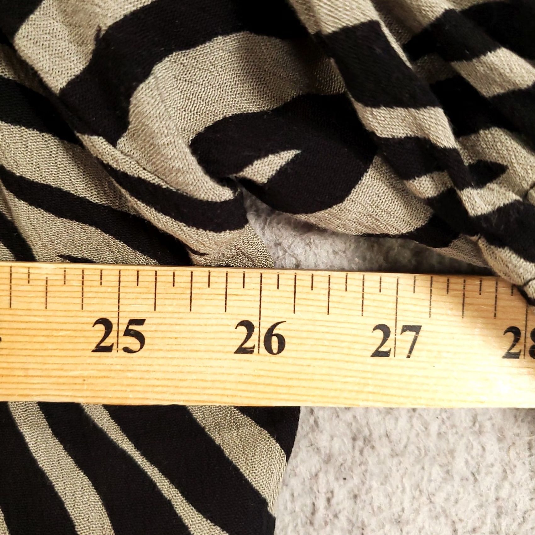 Vintage VINTAGE? No — New Womens Blouse Tunic Top 0X Black Gray Zebra Animal Print Pattern NWT We Be Bop Blouse Size XL / US 12-14 / IT 48-50 - 4 Thumbnail