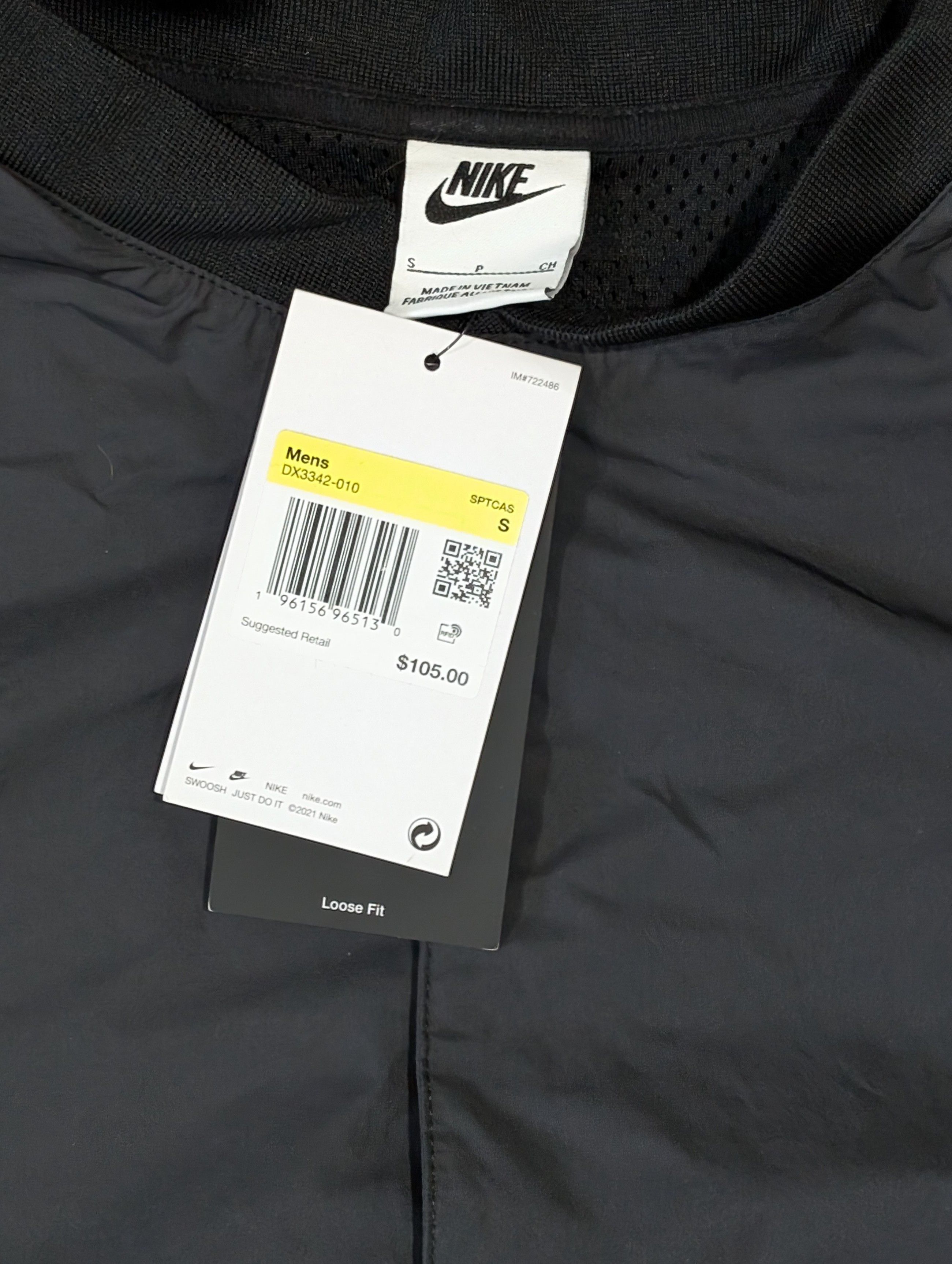 Nike NWT Nike short sleeve basketball warm-up shirt - SIZE S Size US S / EU 44-46 / 1 - 3 Thumbnail