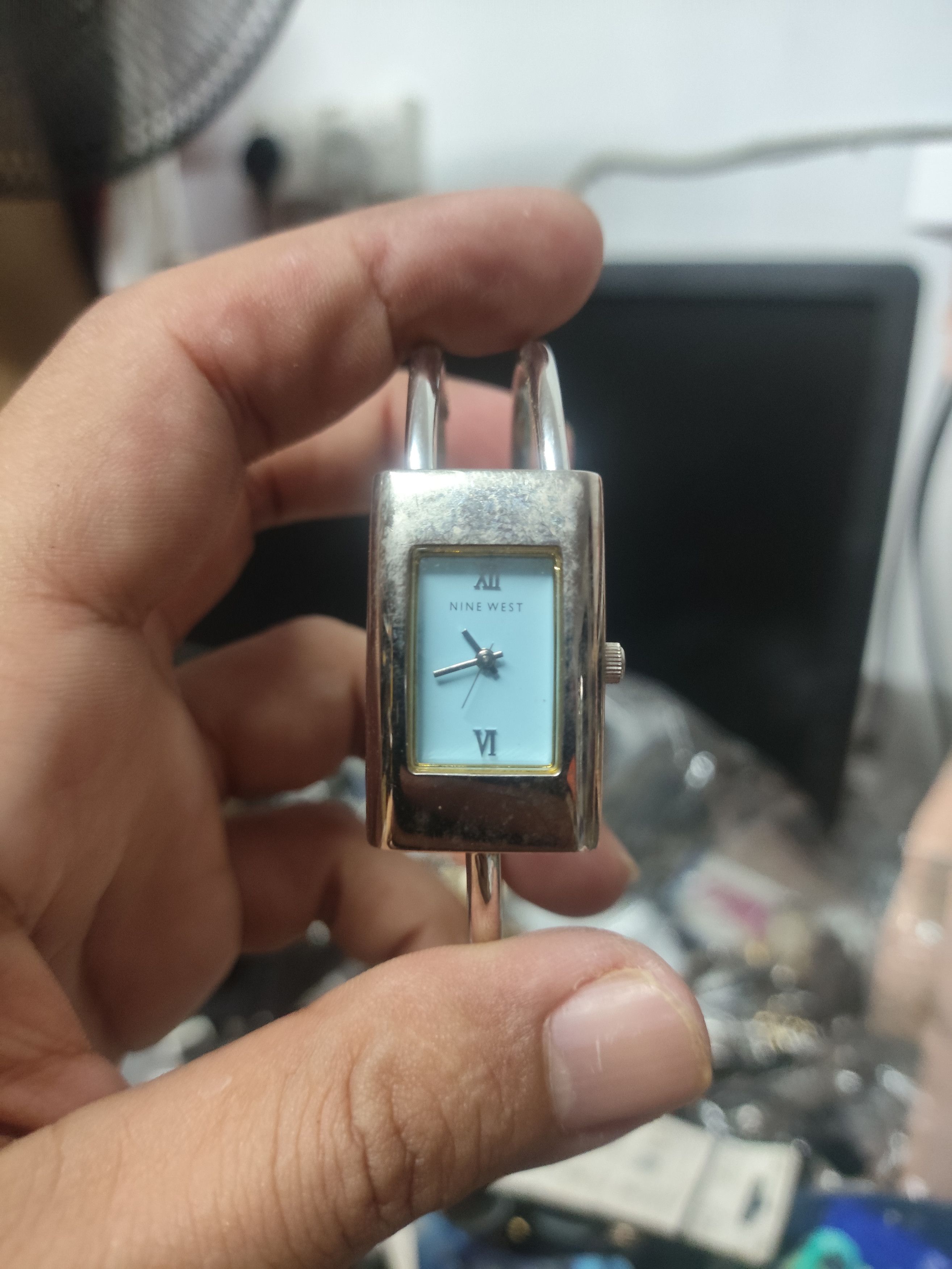 Nine West NINE WEST LUXURY BRACELET DESIGN WATCH FOR LADIES Size ONE SIZE - 2 Thumbnail