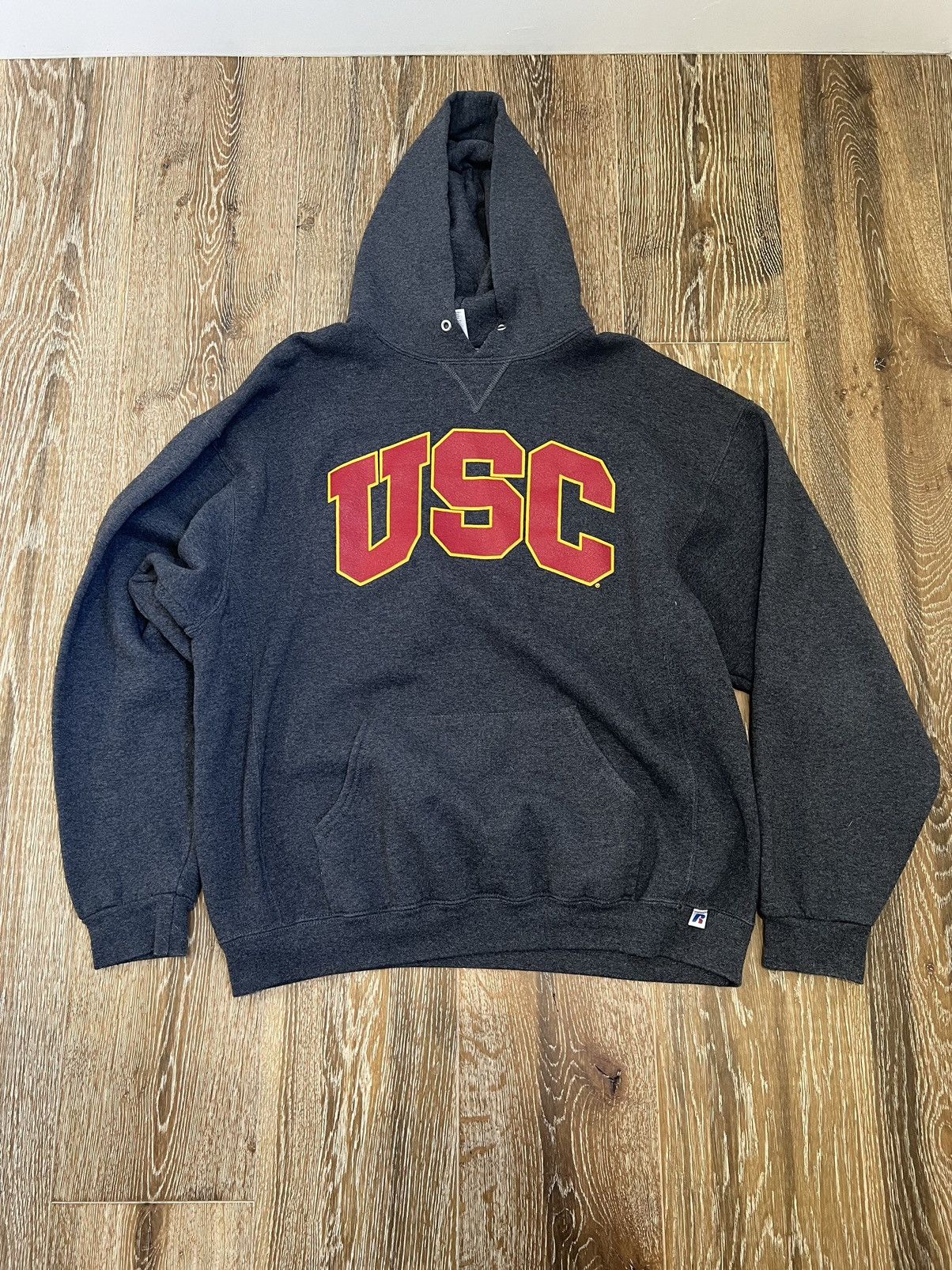 USC college shops vintage Russell Athletic crewneck sweater