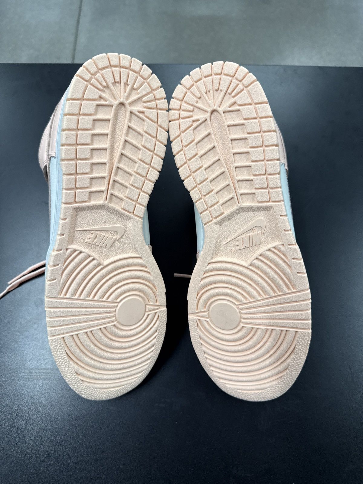 Nike NIKE DUNK HIGH SAIL CRIMSON TINT (WOMEN'S) Size US 5 / IT 35 - 3 Thumbnail