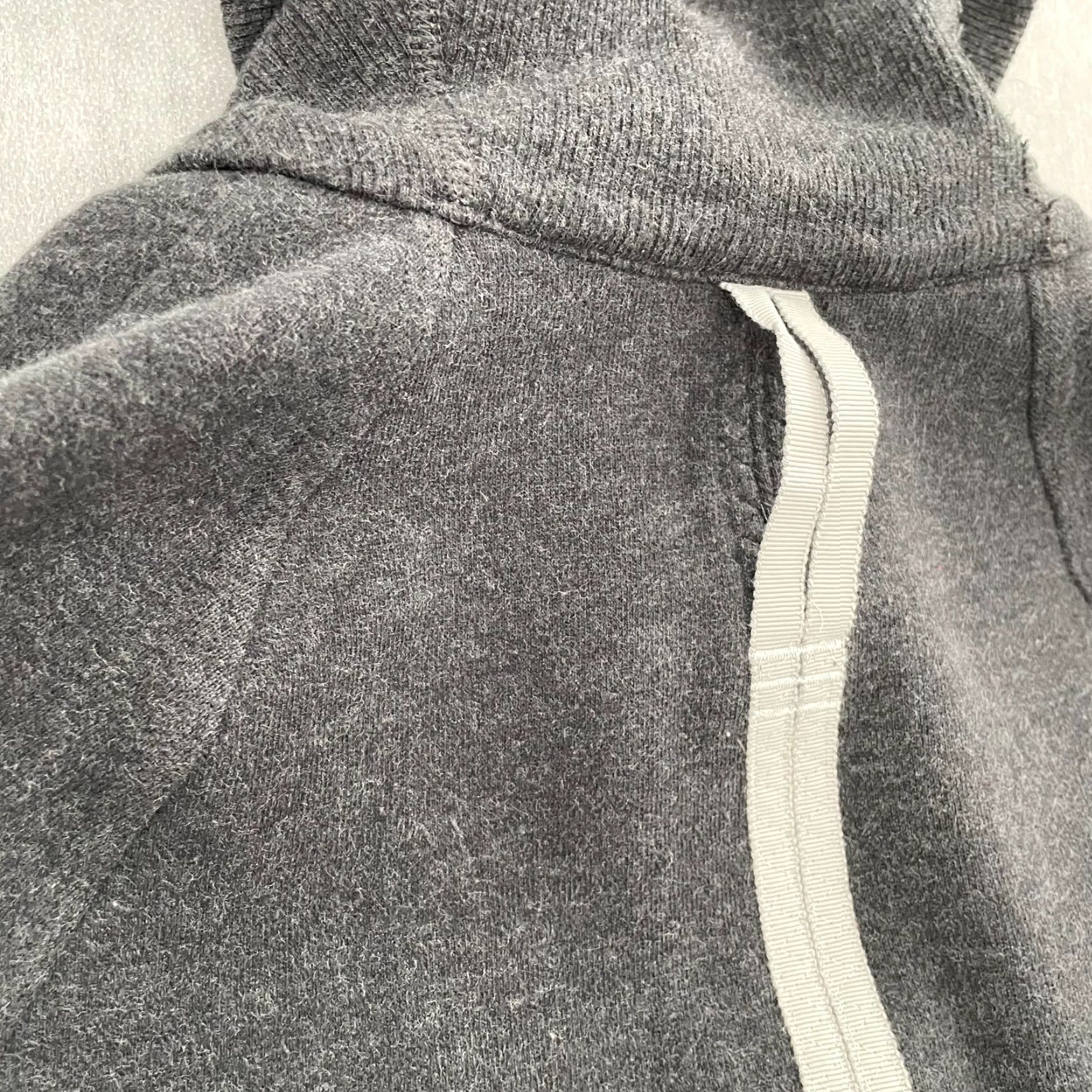 Lululemon Lululemon Jacket Womens 6 Gray Yin To My Yang Cardigan Fleece Snap Pocket Ladies Size M / US 6-8 / IT 42-44 - 6 Thumbnail