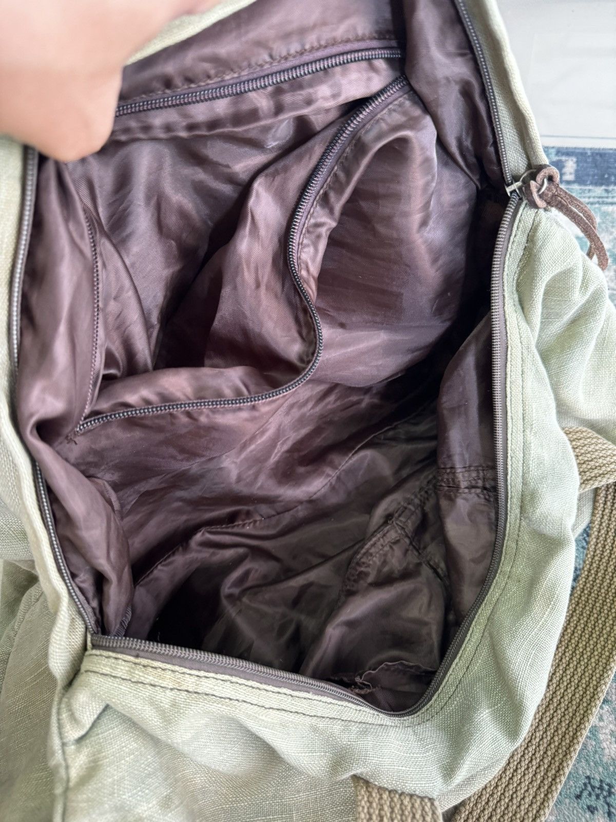 Esprit VINTAGE 90s ESPRIT DISTRESSED MILTARY PATTERN DUFFLE BAG Size ONE SIZE - 8 Thumbnail