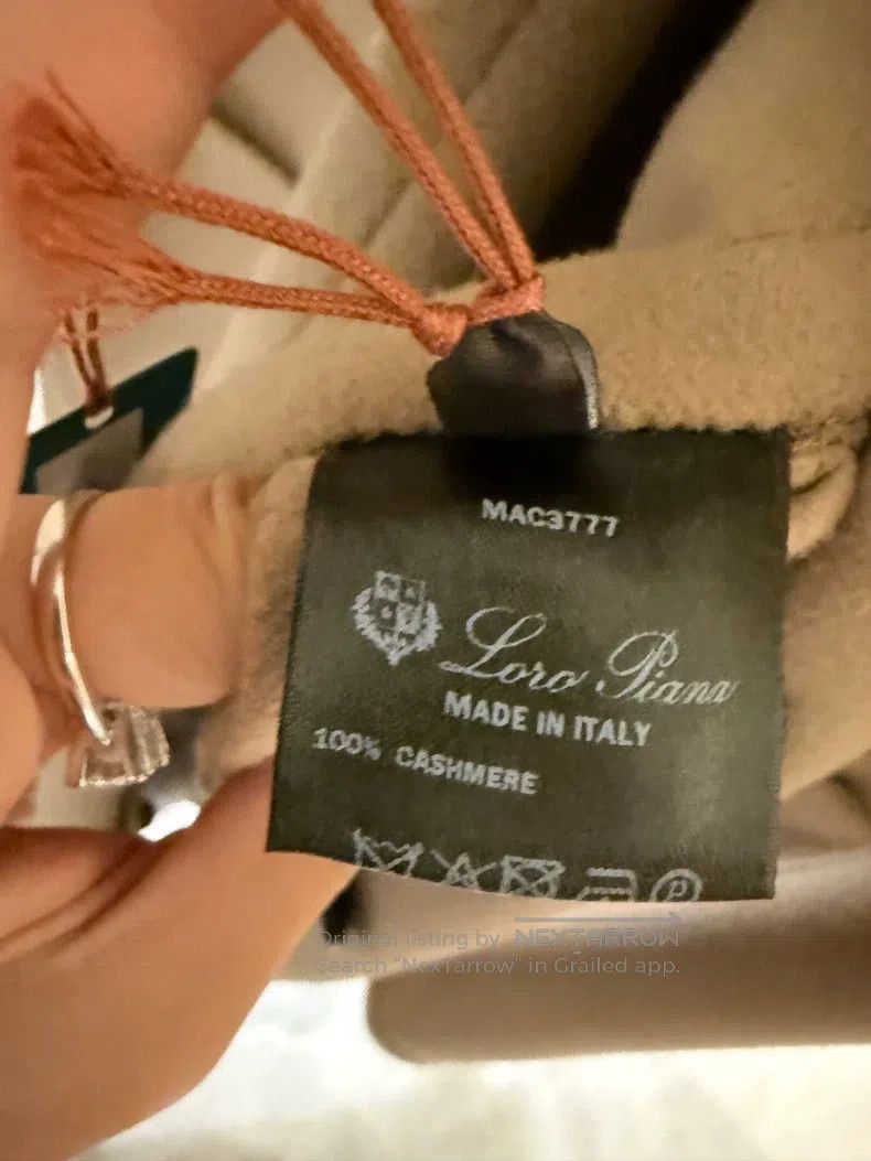 Loro Piana Loro Piana Waterproof scarf for coat can be made of 100% c Size M / US 6-8 / IT 42-44 - 8 Thumbnail