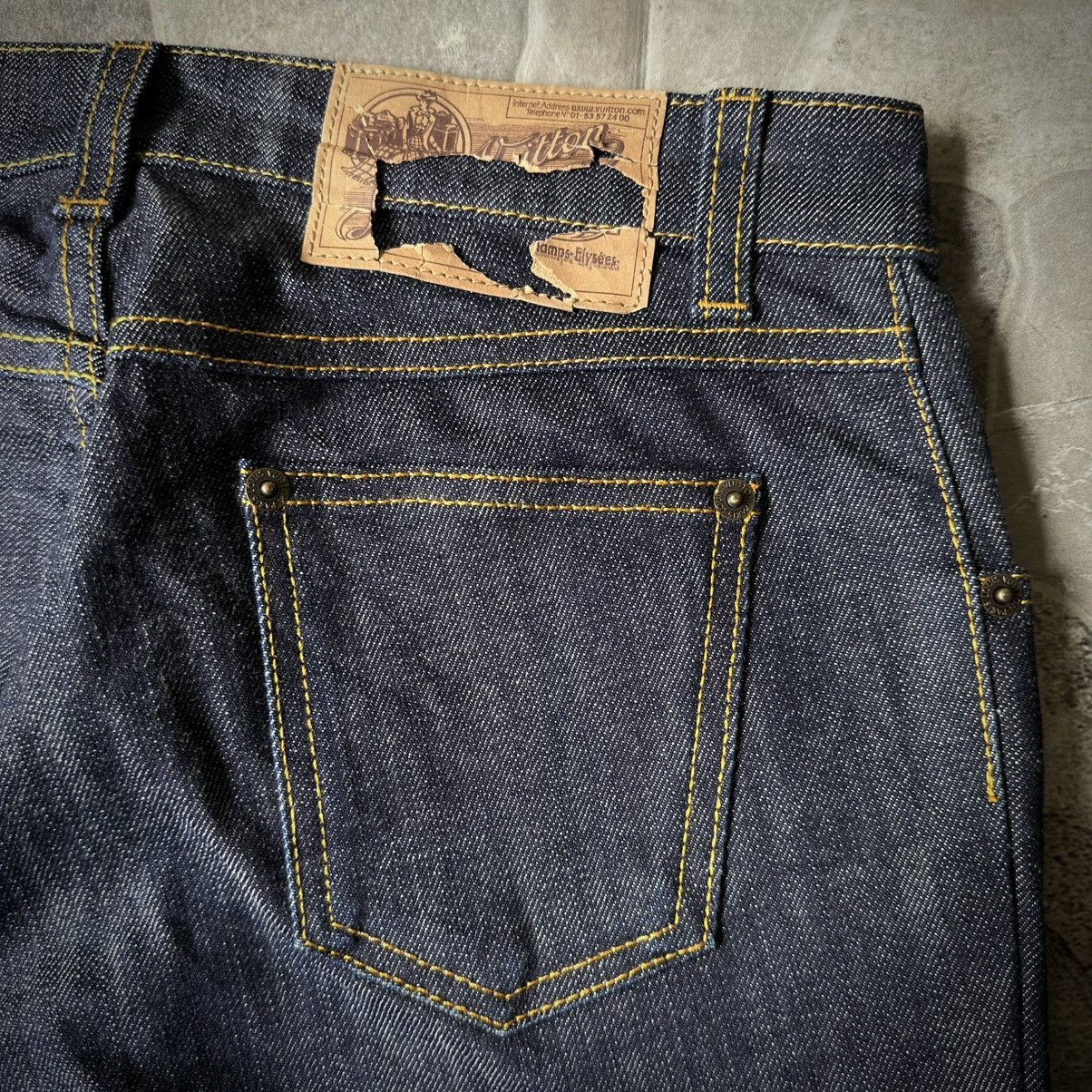 Louis Vuitton Vintage Louis Vuitton Boot cut Jeans Raw Indigo Size US 28 / EU 44 - 9 Thumbnail