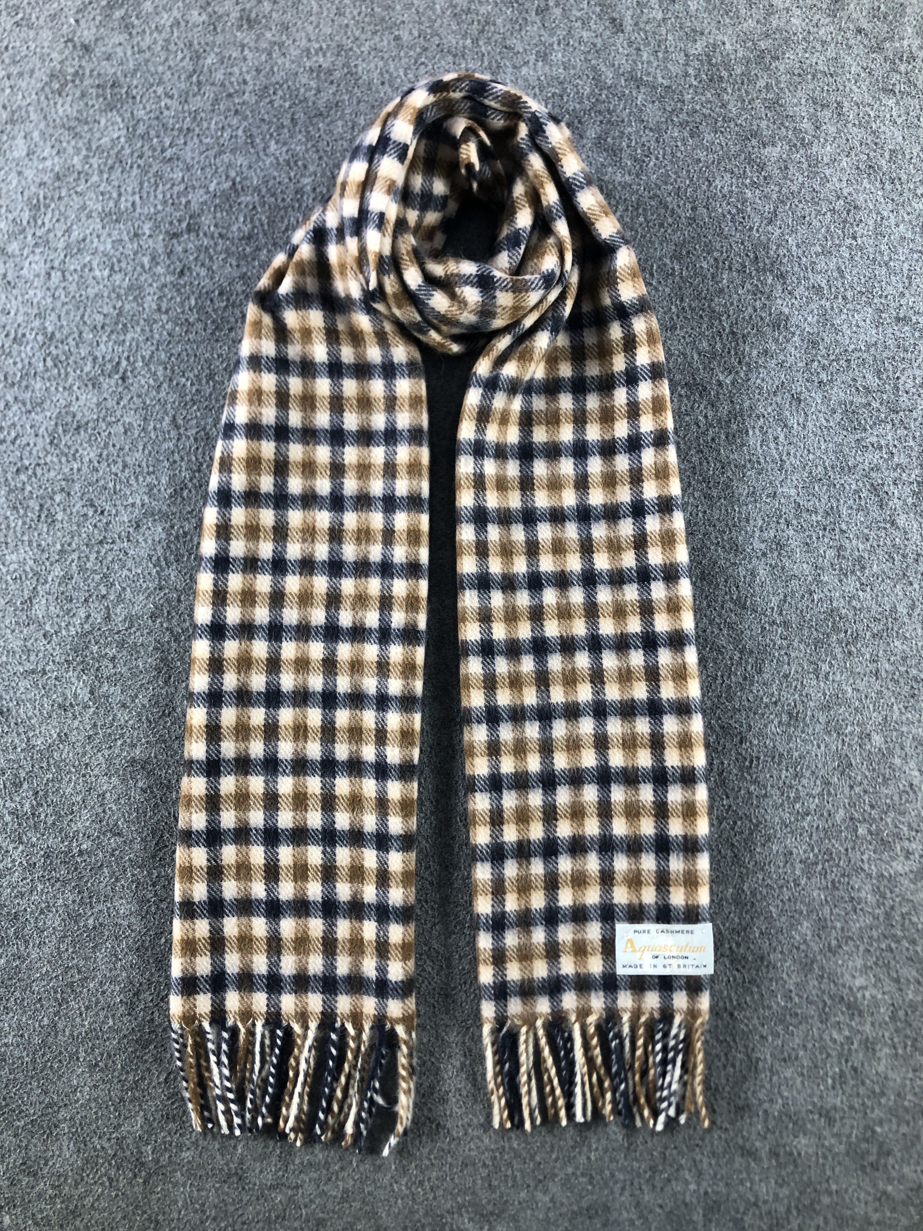 Aquascutum Aquasqutum Scarf / Muffler / Neckwear P918 Size ONE SIZE - 1 Thumbnail