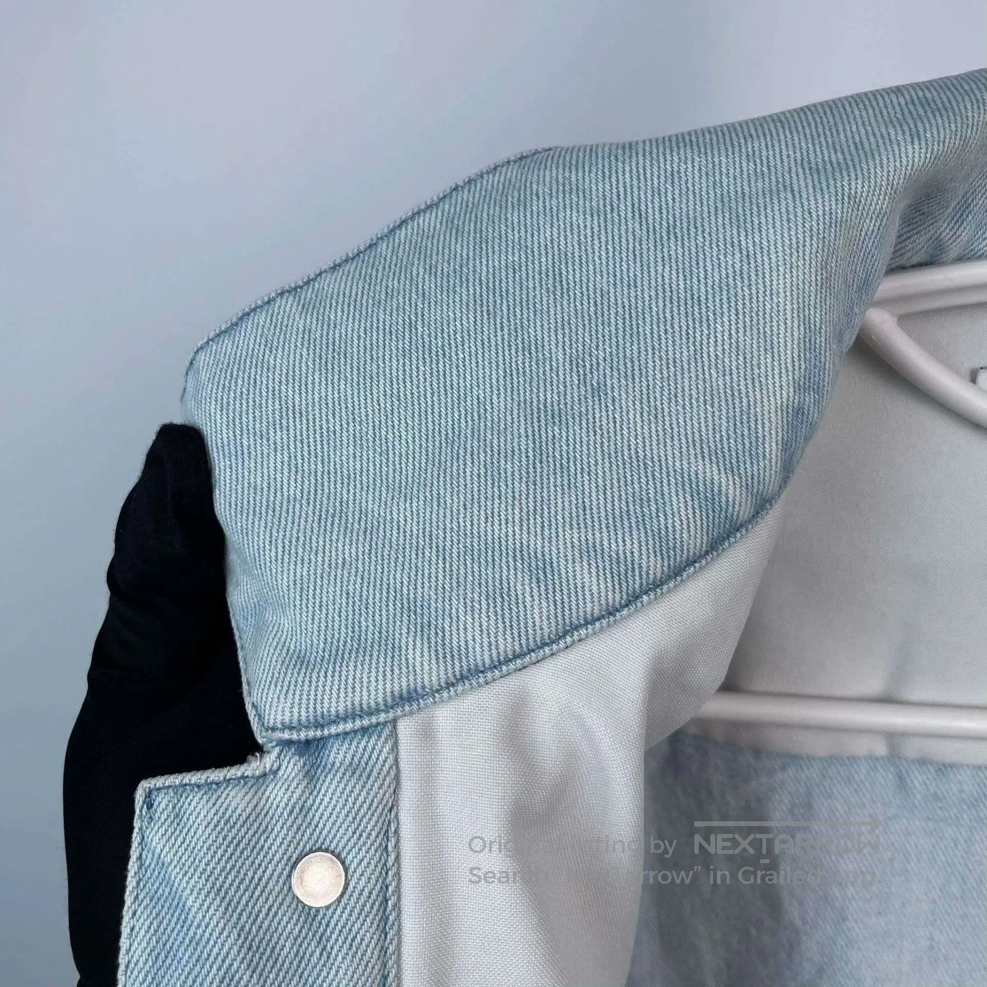 Givenchy Givenchy Light Blue Denim Jacket M. Size US M / EU 48-50 / 2 - 6 Thumbnail