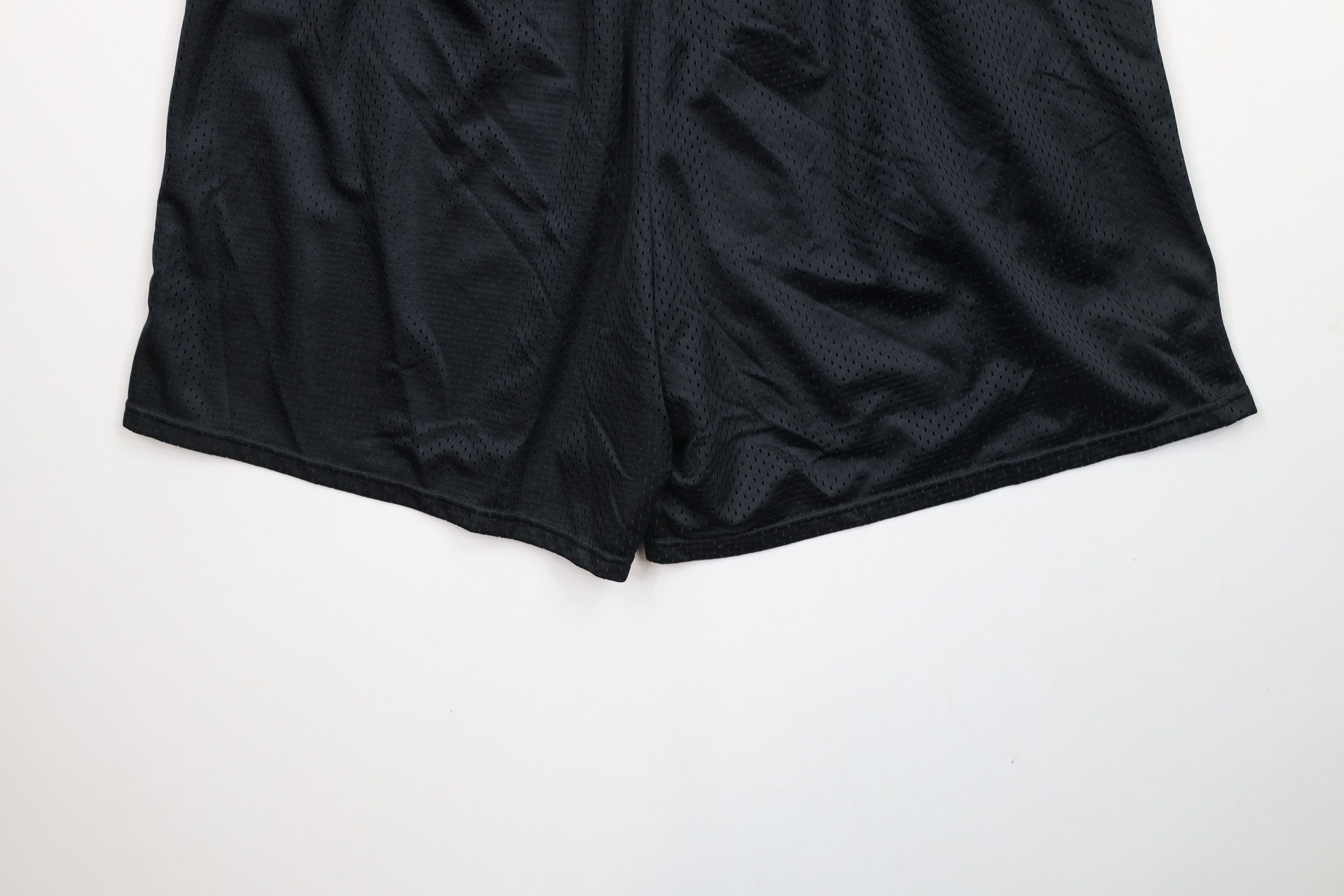 Vintage Vintage 90s Streetwear Above Knee Shorts Black Polyester Size US 38 / EU 54 - 11 Thumbnail