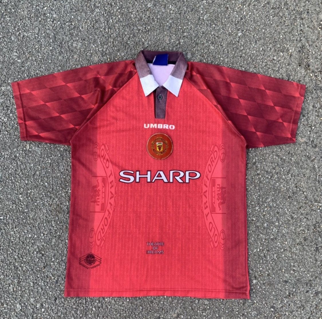 Other Thrashed Manchester United Bootleg Jersey Size US L / EU 52-54 / 3 - 1 Thumbnail
