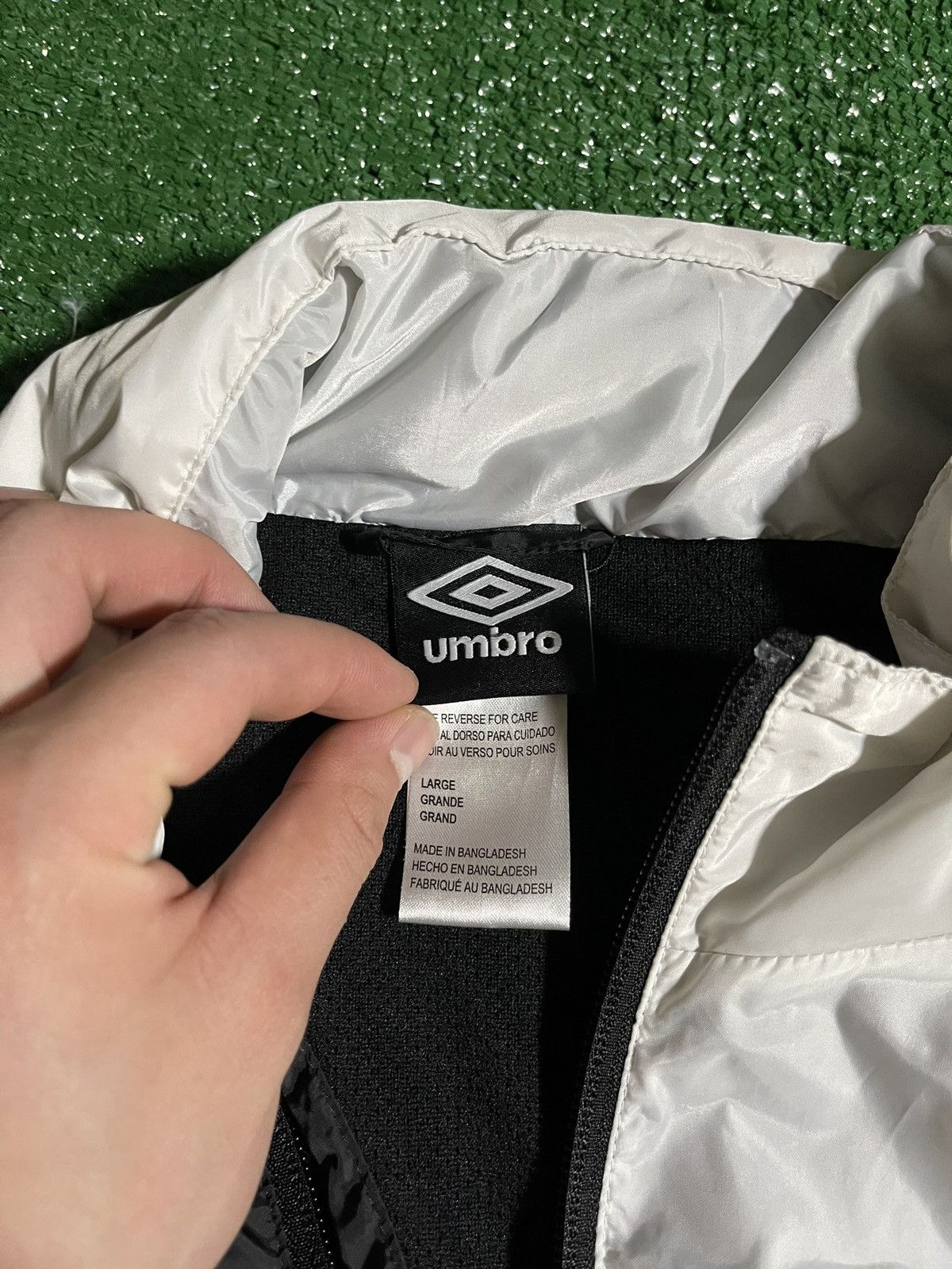 Umbro Umbro Black/White Jacket & Hoodie Size US L / EU 52-54 / 3 - 3 Thumbnail
