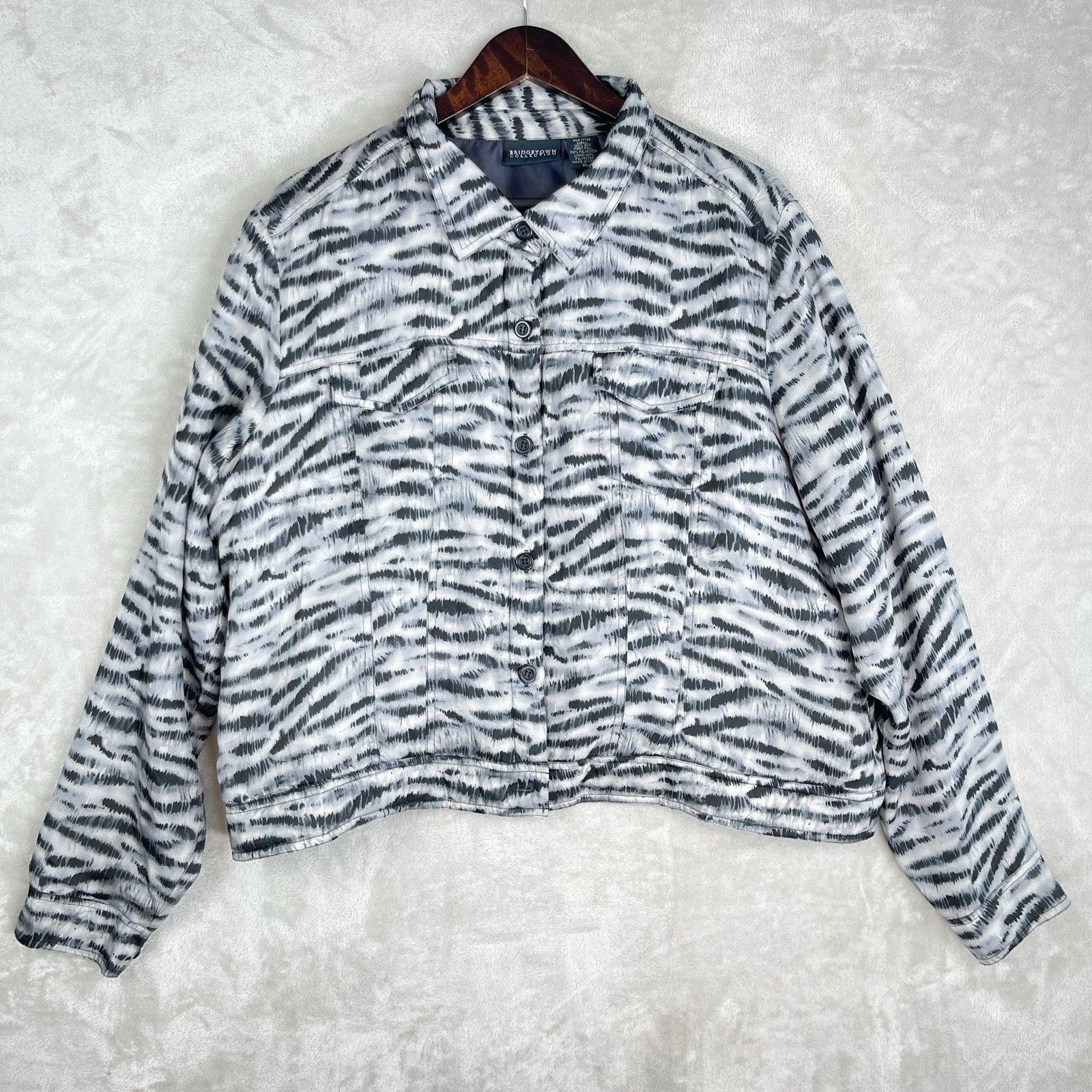 Other Vintage Bridgetown Collection Silk Quilted Zebra Jacket Size XL / US 12-14 / IT 48-50 - 1 Thumbnail