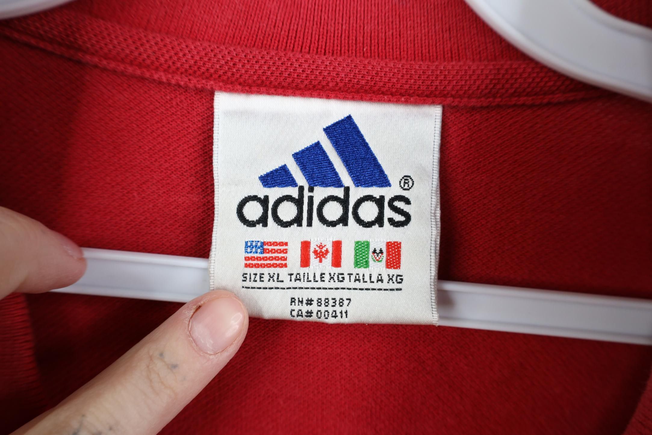 Adidas Vintage 90s Adidas Baggy Fit Collared Golf Polo Shirt Red Size US XL / EU 56 / 4 - 6 Thumbnail