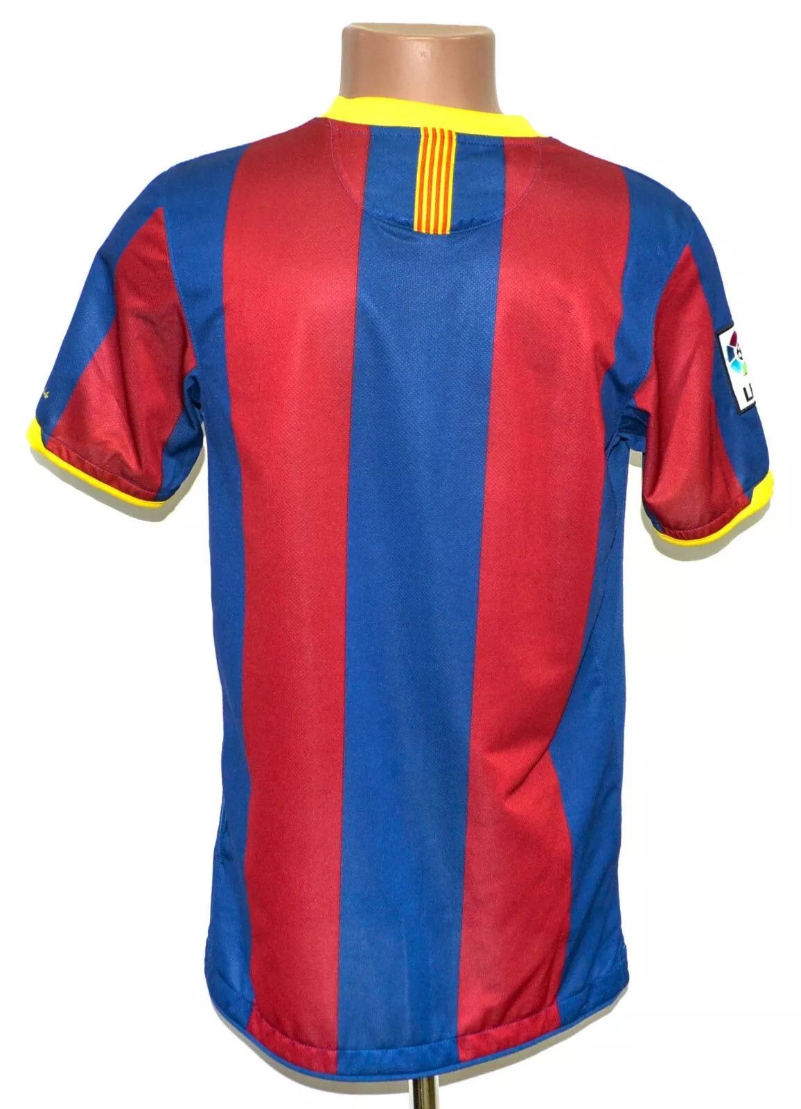 Nike BARCELONA 2010/2011 FOOTBALL SHIRT JERSEY NIKE SIZE S ADULT Size US S / EU 44-46 / 1 - 2 Thumbnail