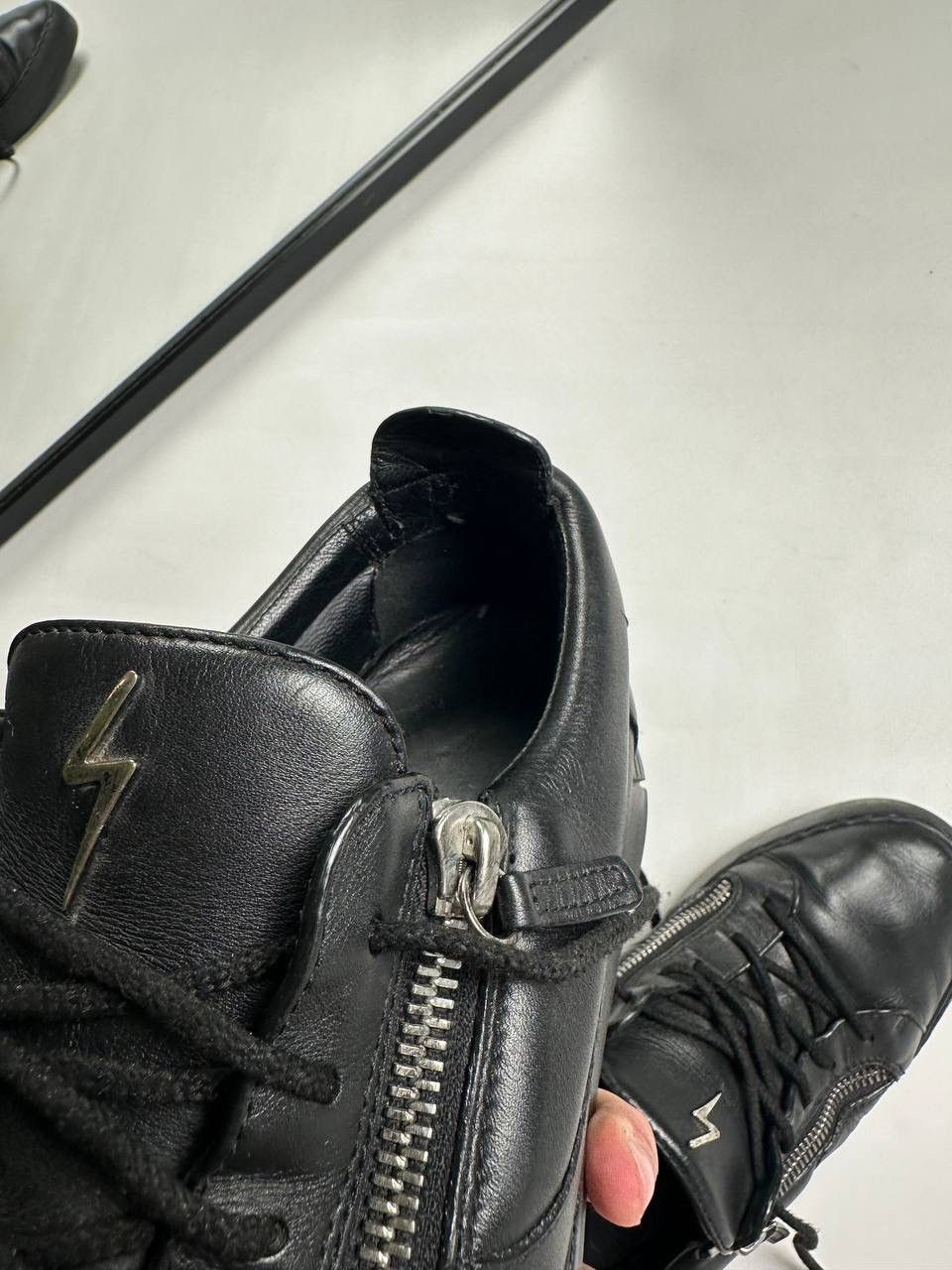 Giuseppe Zanotti Giuseppe Zanotti Frankie Zip-Detail Leather black Shoes Size US 10 / EU 43 - 10 Thumbnail