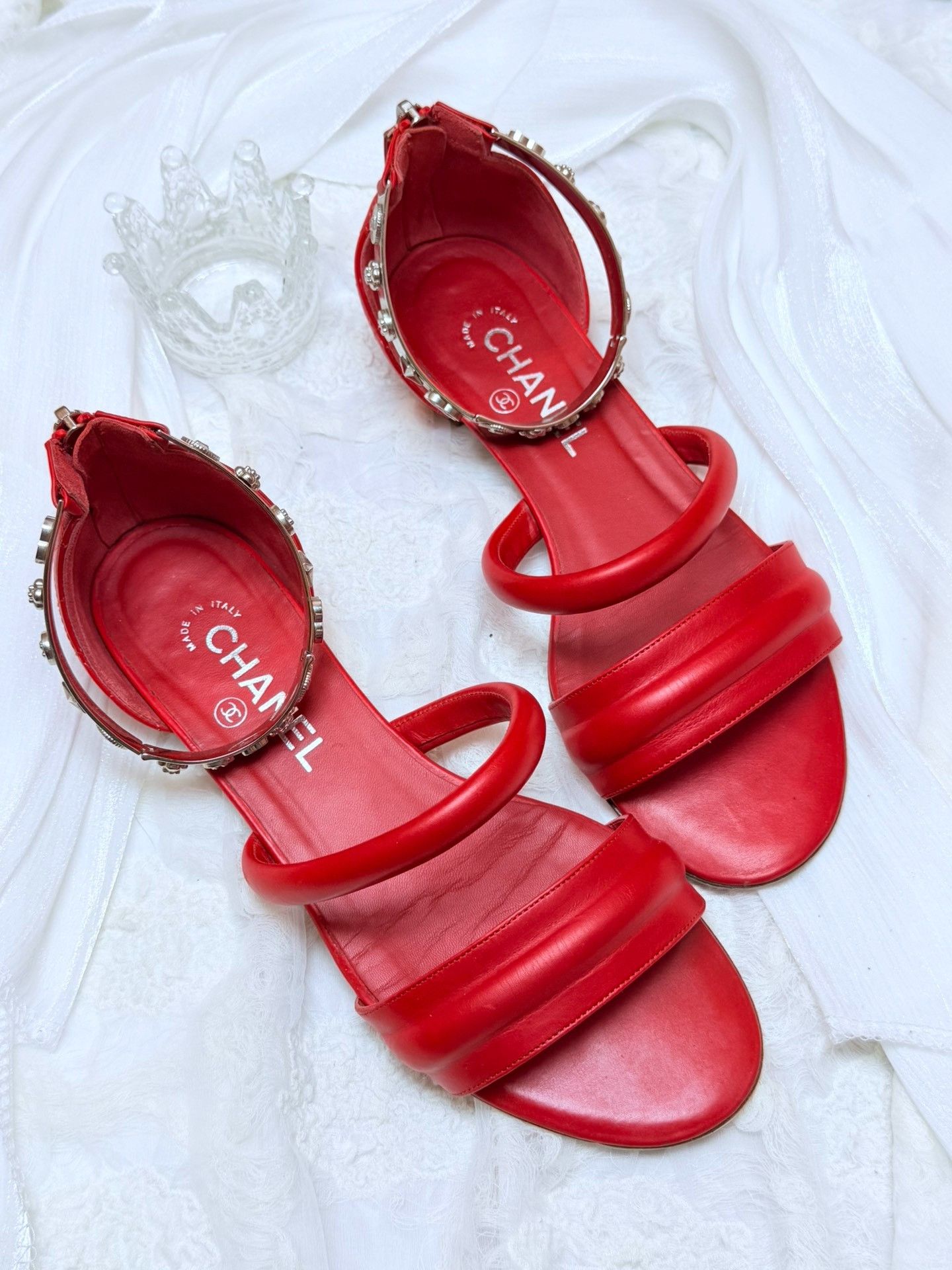 Chanel Chanel Retro Gold Sandals us_8 Women Size US 8 / IT 38 - 1 Thumbnail