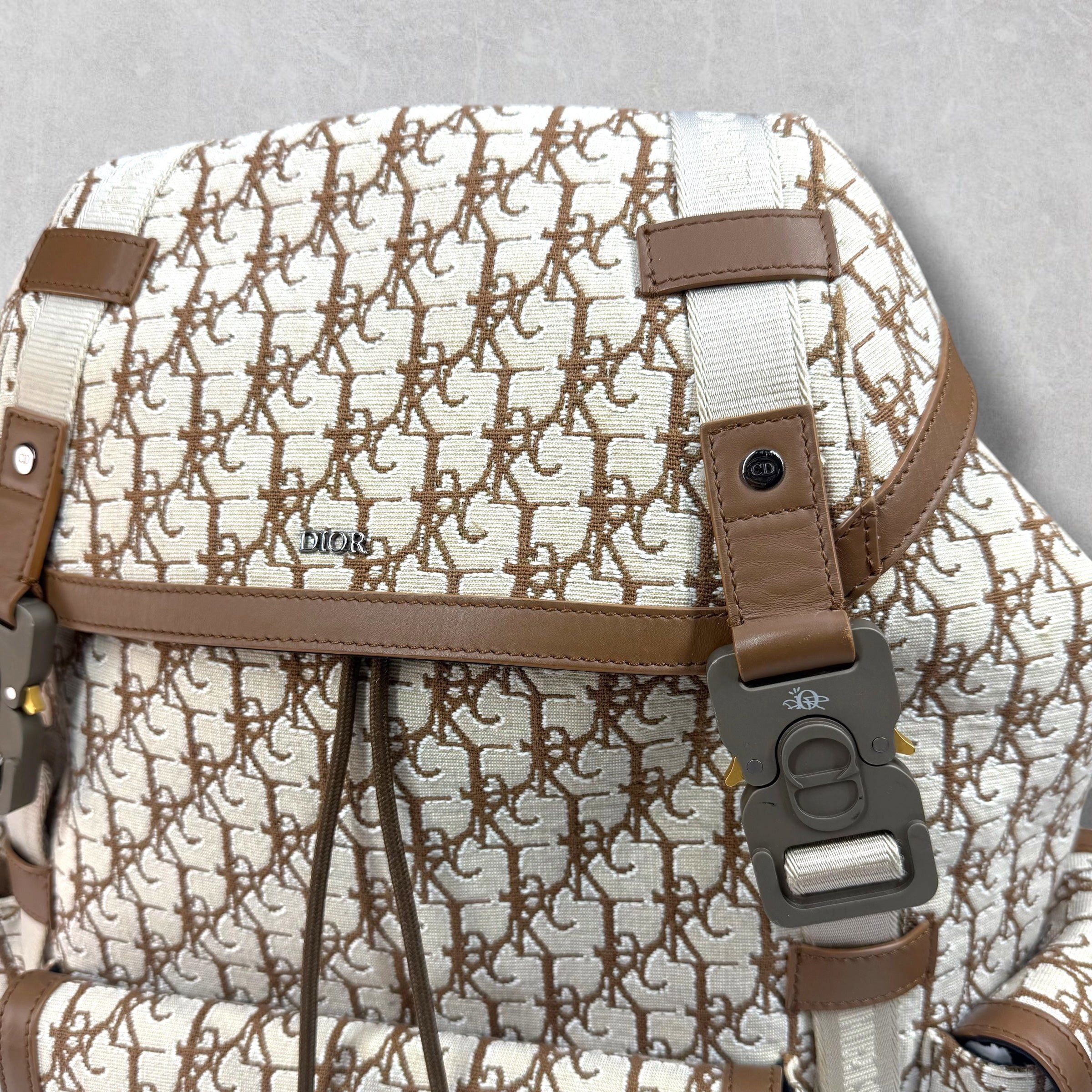 Dior Dior x Cactus Jack "Hit The Road" Backpack Coffee Size ONE SIZE - 8 Thumbnail