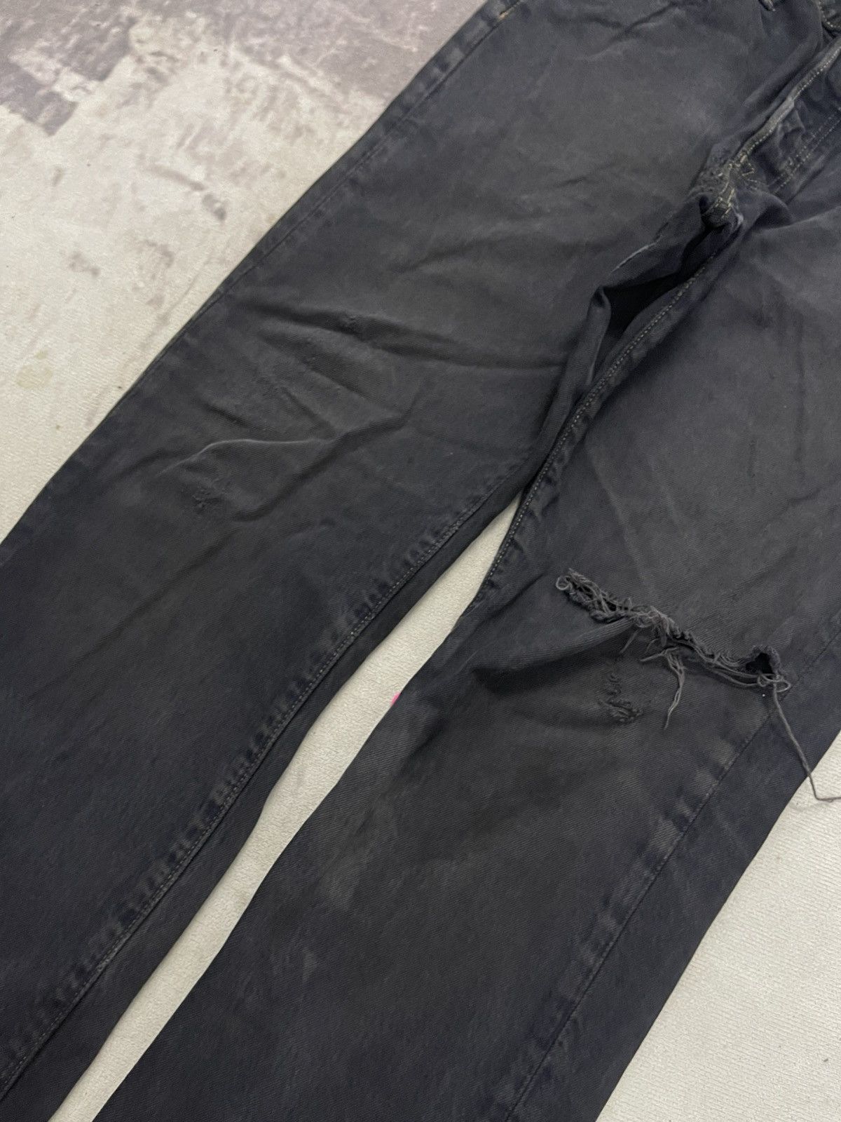 Levi's 2000s LEVIS X BASICKS DENIM BLACK JEANS DISTRESSED Size US 32 / EU 48 - 5 Thumbnail