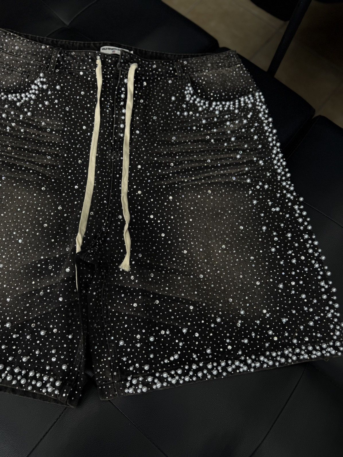 Vale Valley Vale Rhinestone Shorts Black Size 40 (NEW) Size US 40 / EU 56 - 3 Thumbnail